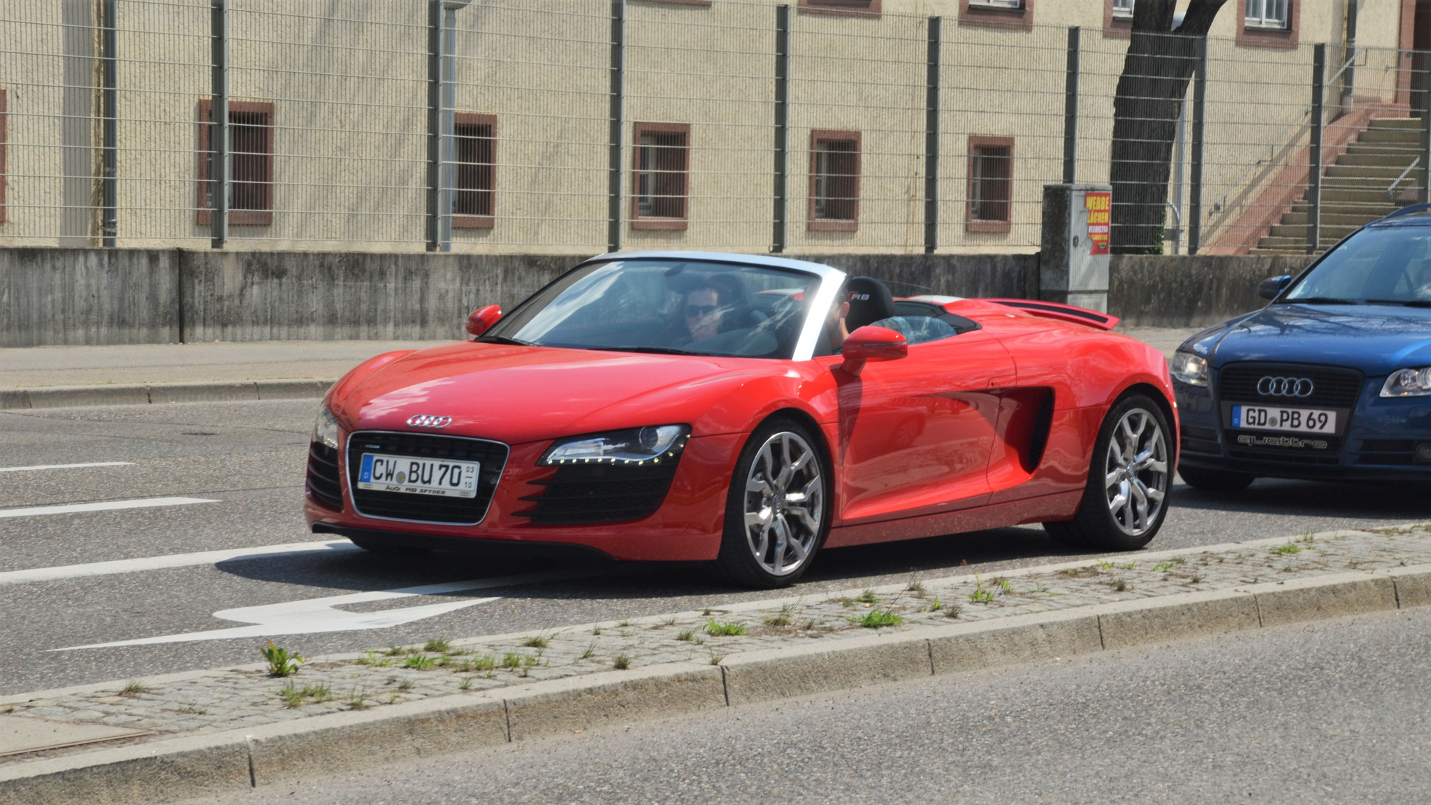 Audi R8 Spyder - CQ-BU70