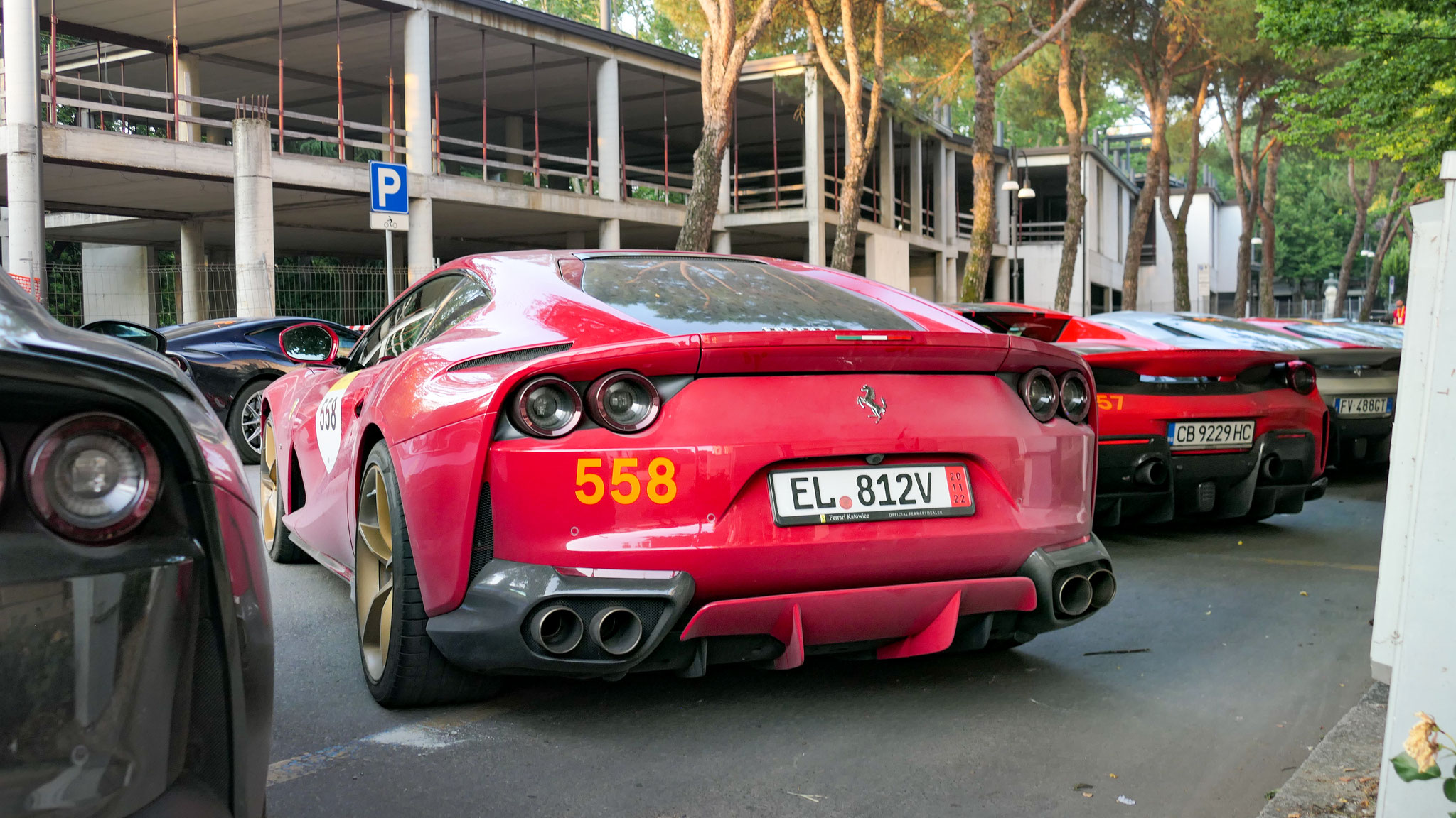 Ferrari 812 Superfast - EL-812V