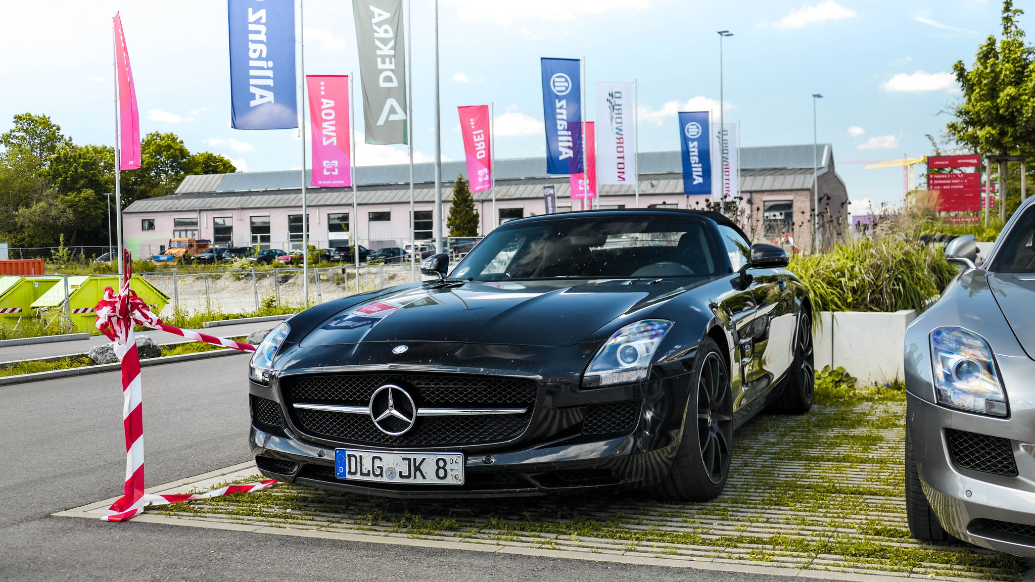 AMG SLS Roadster - DLG-JK8