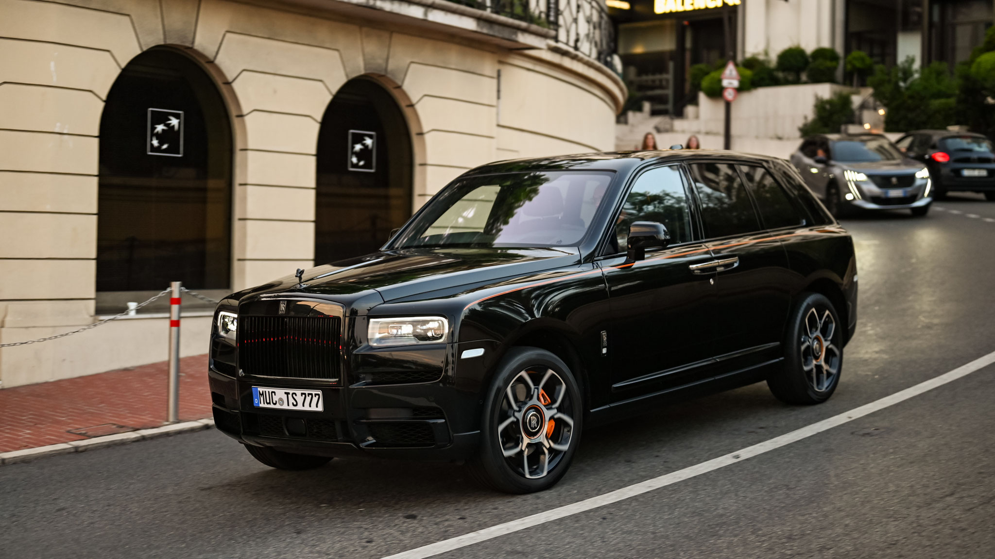 Rolls Royce Cullinan - MUC-TS777