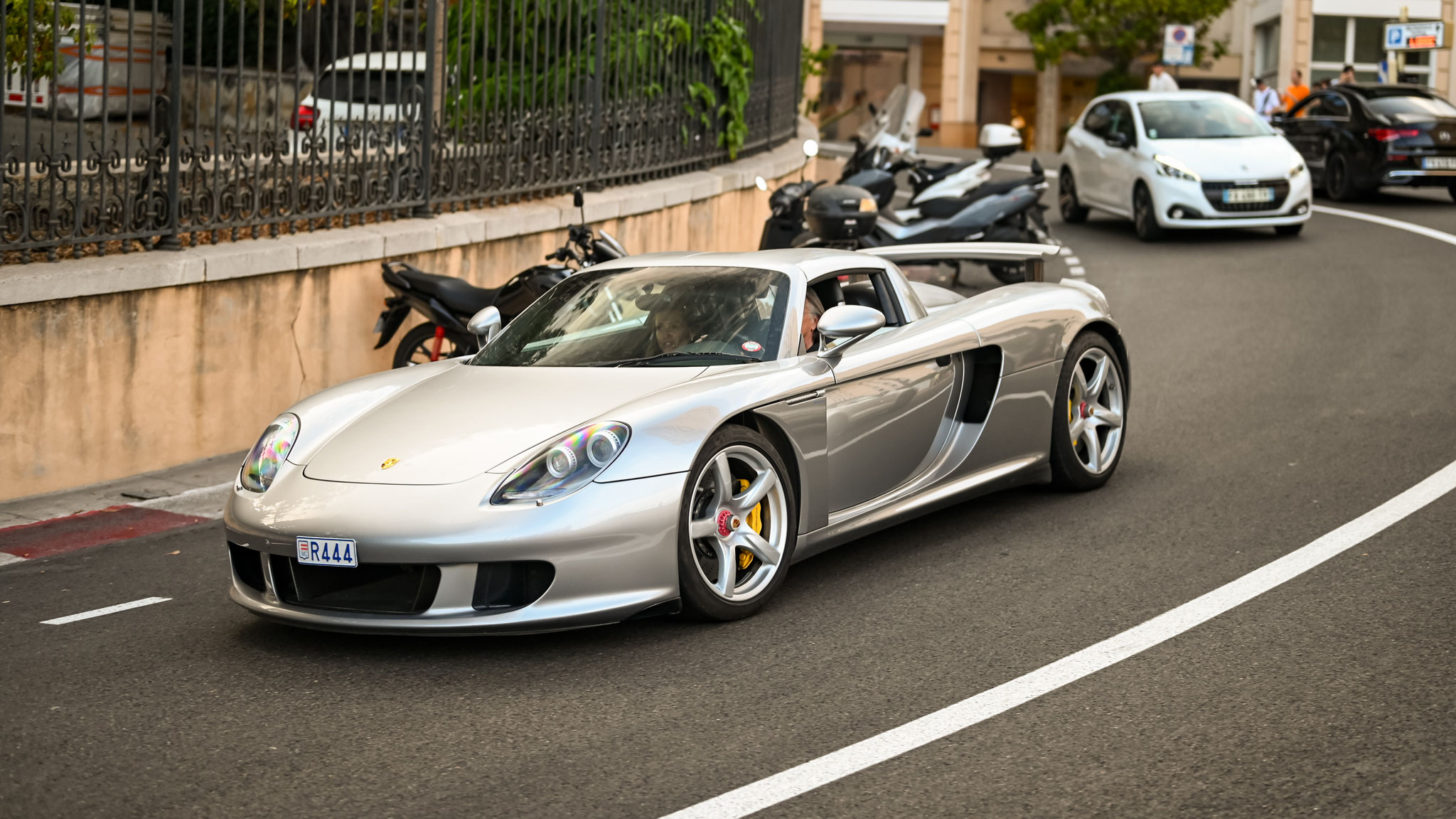 Porsche Carrera GT - R444 (MC)