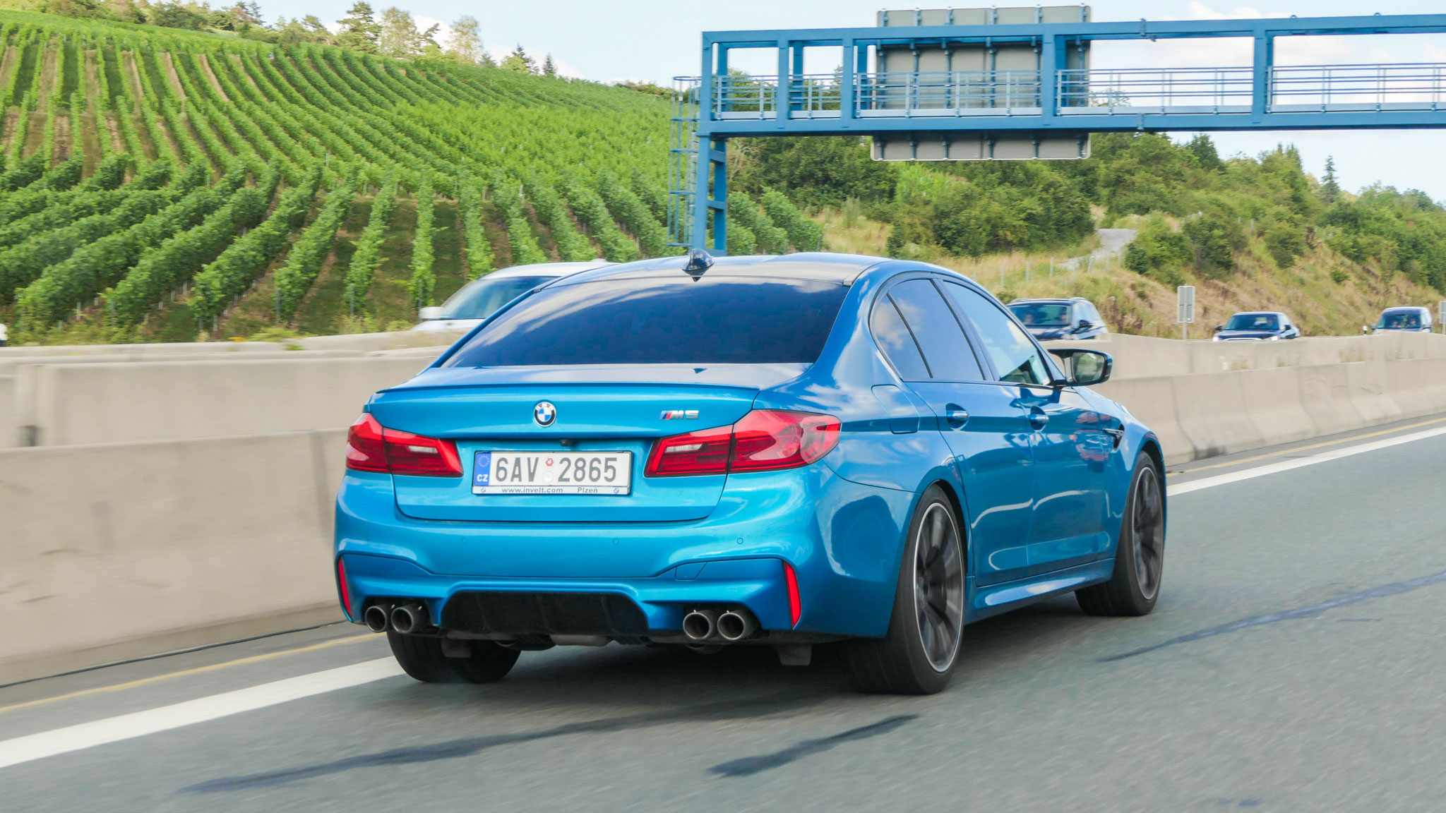BMW M5 - 6AV2865 (CZ)