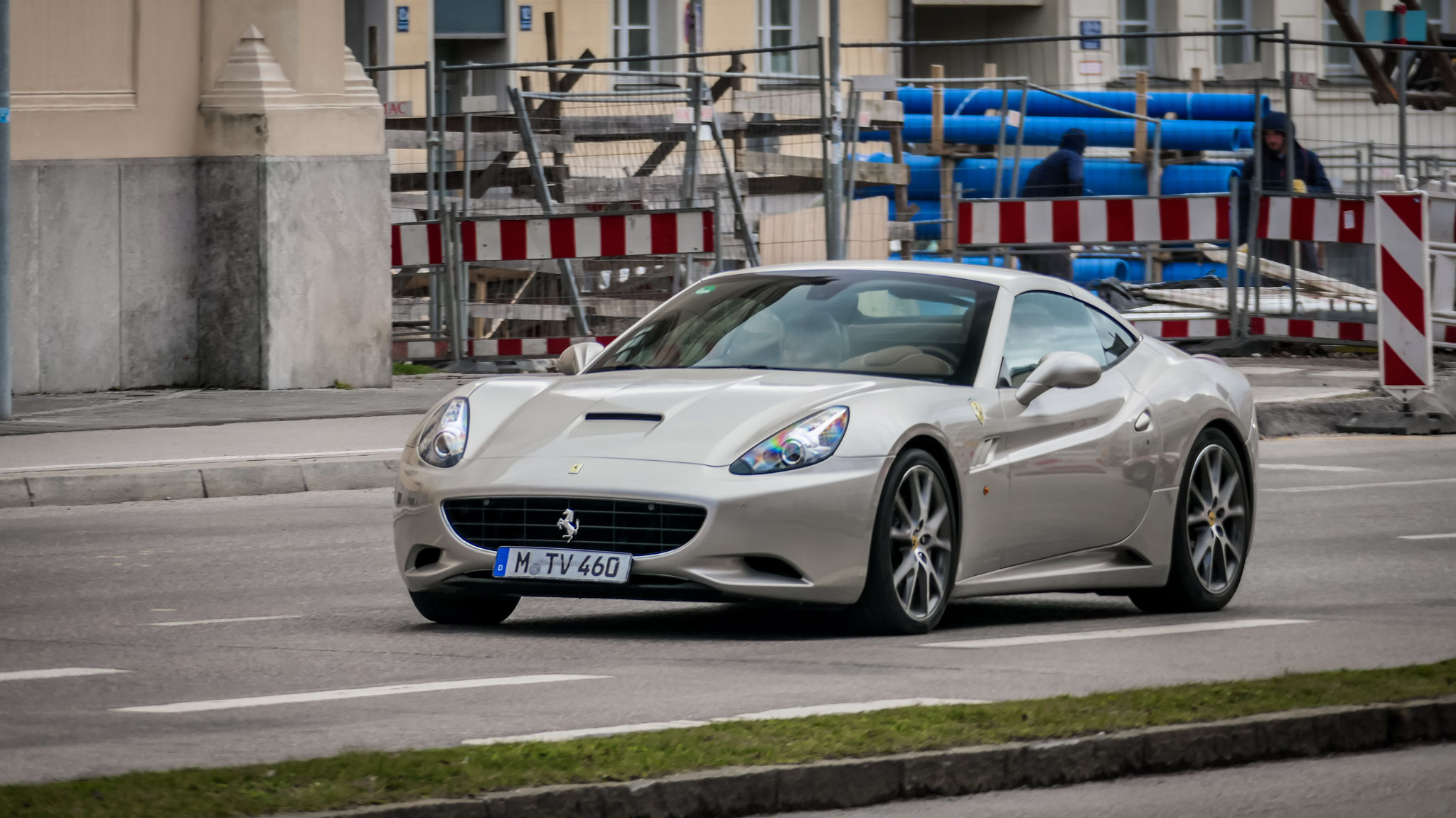 Ferrari California - M-TV460