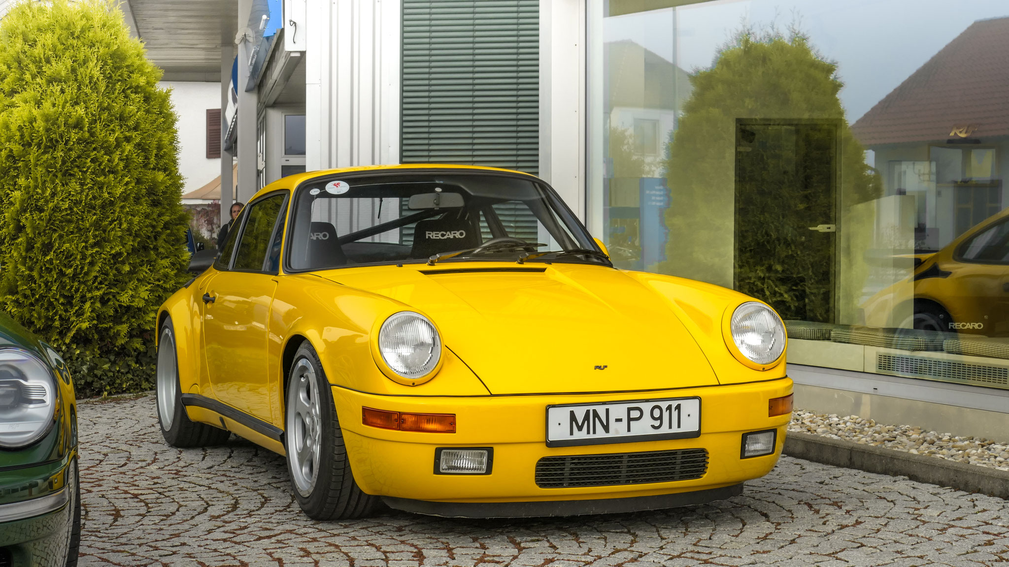 RUF CTR Yellow Bird - MN-P911