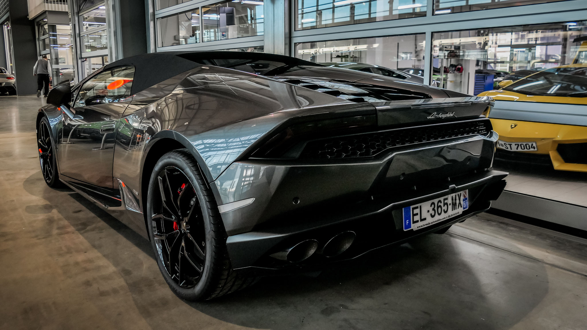 Lamborghini Huracan Spyder - EL365MX-67 (FRA)