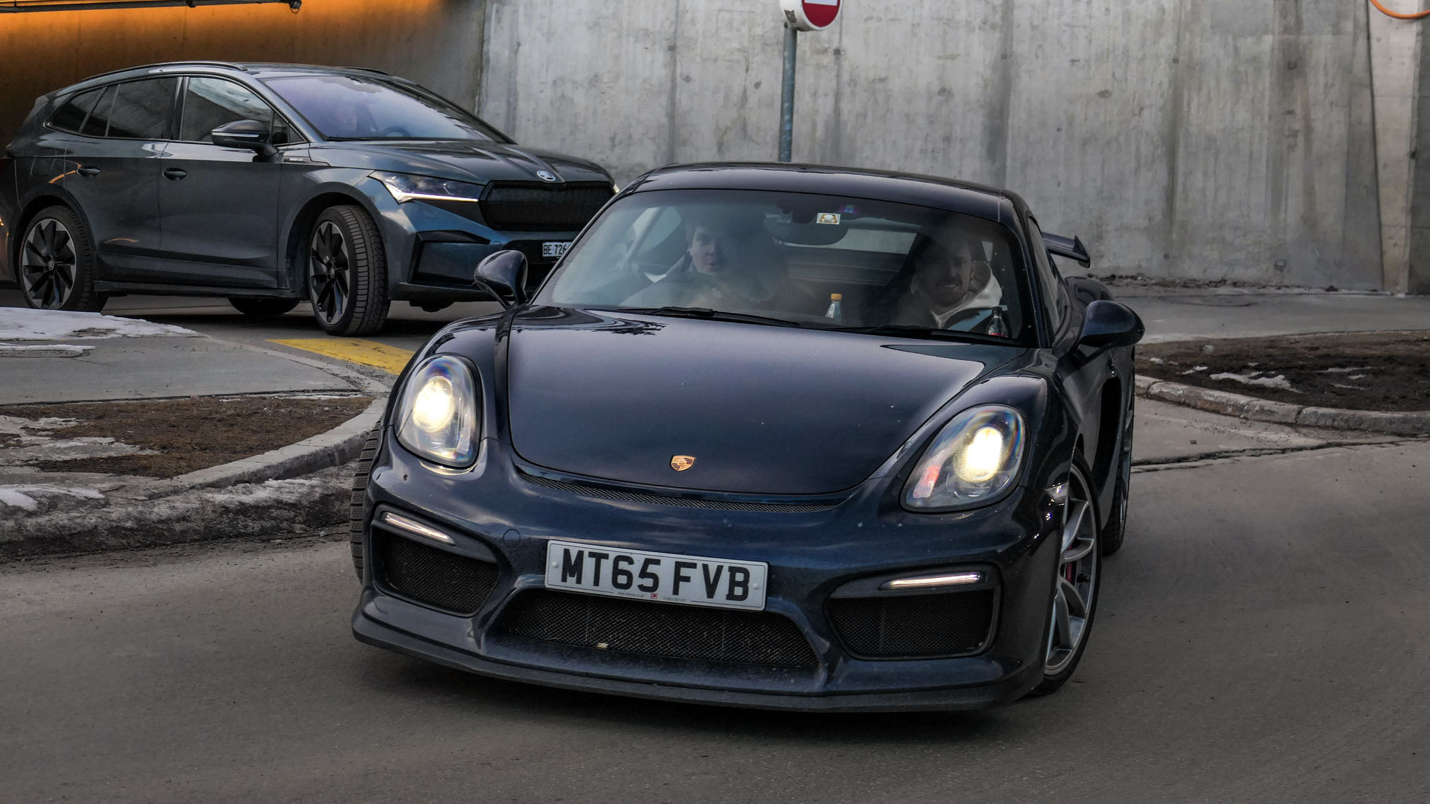 Porsche Cayman GT4 - MT65FVB (GB)
