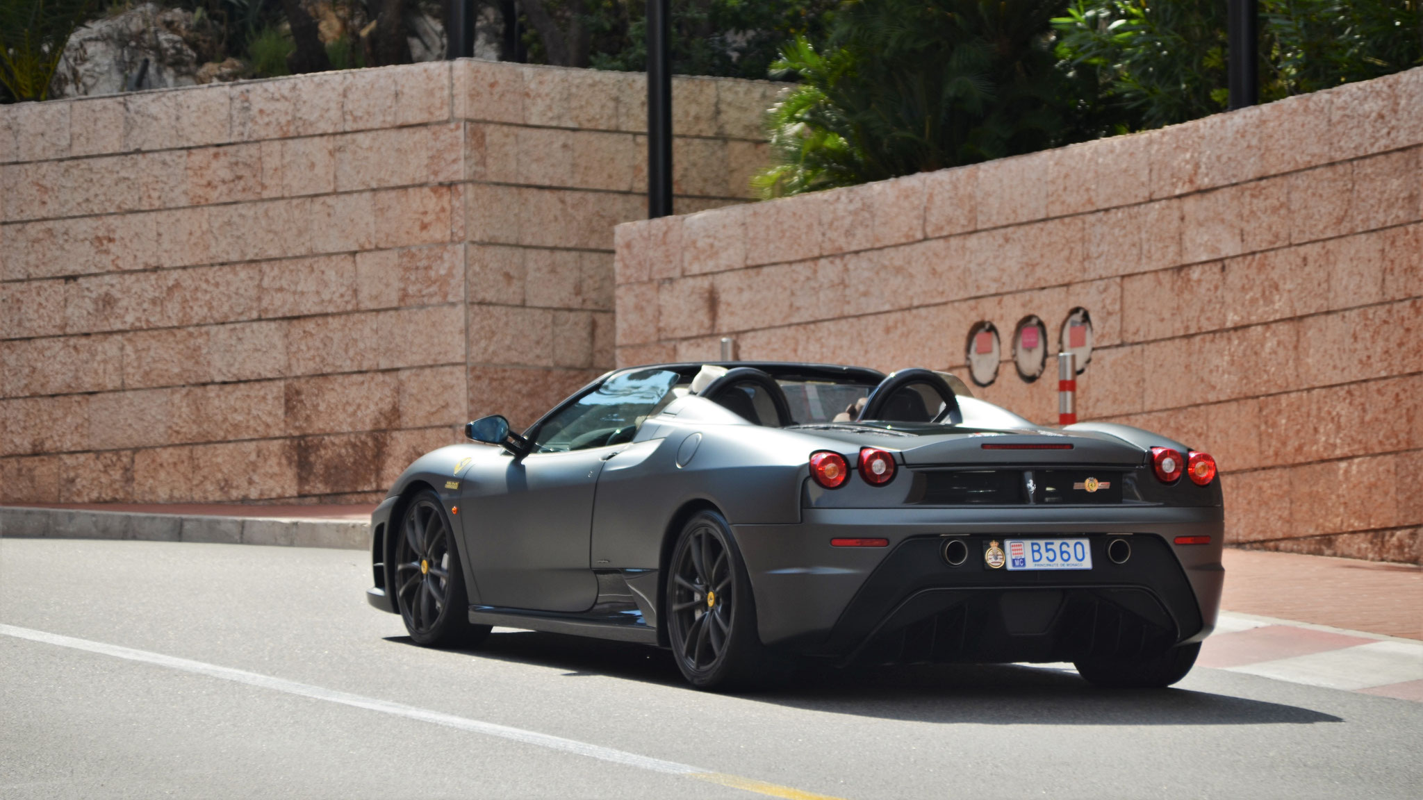 Ferrari F430 Scuderia Spider 19M - B560 (MC)