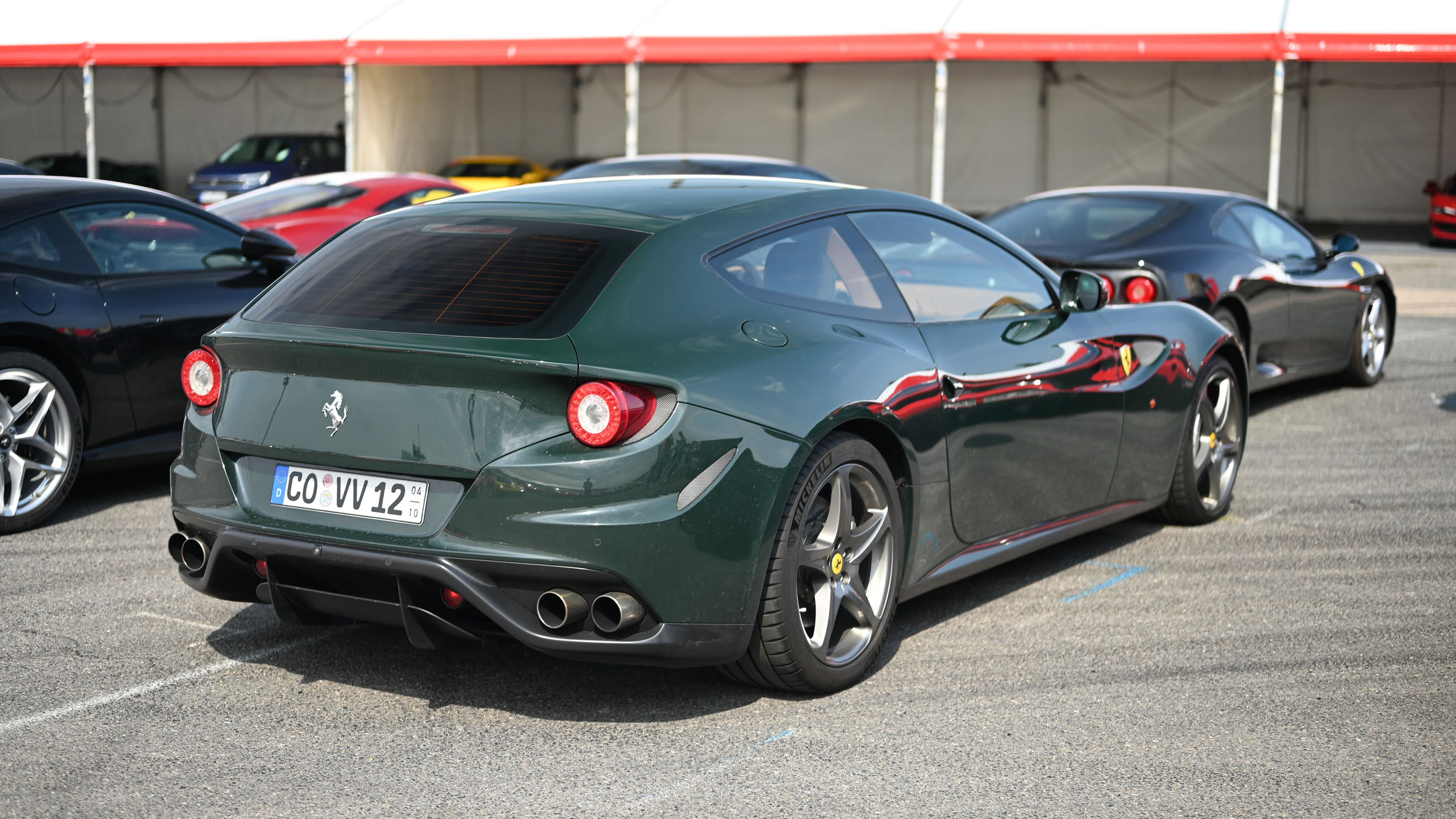 Ferrari FF - CO-VV12
