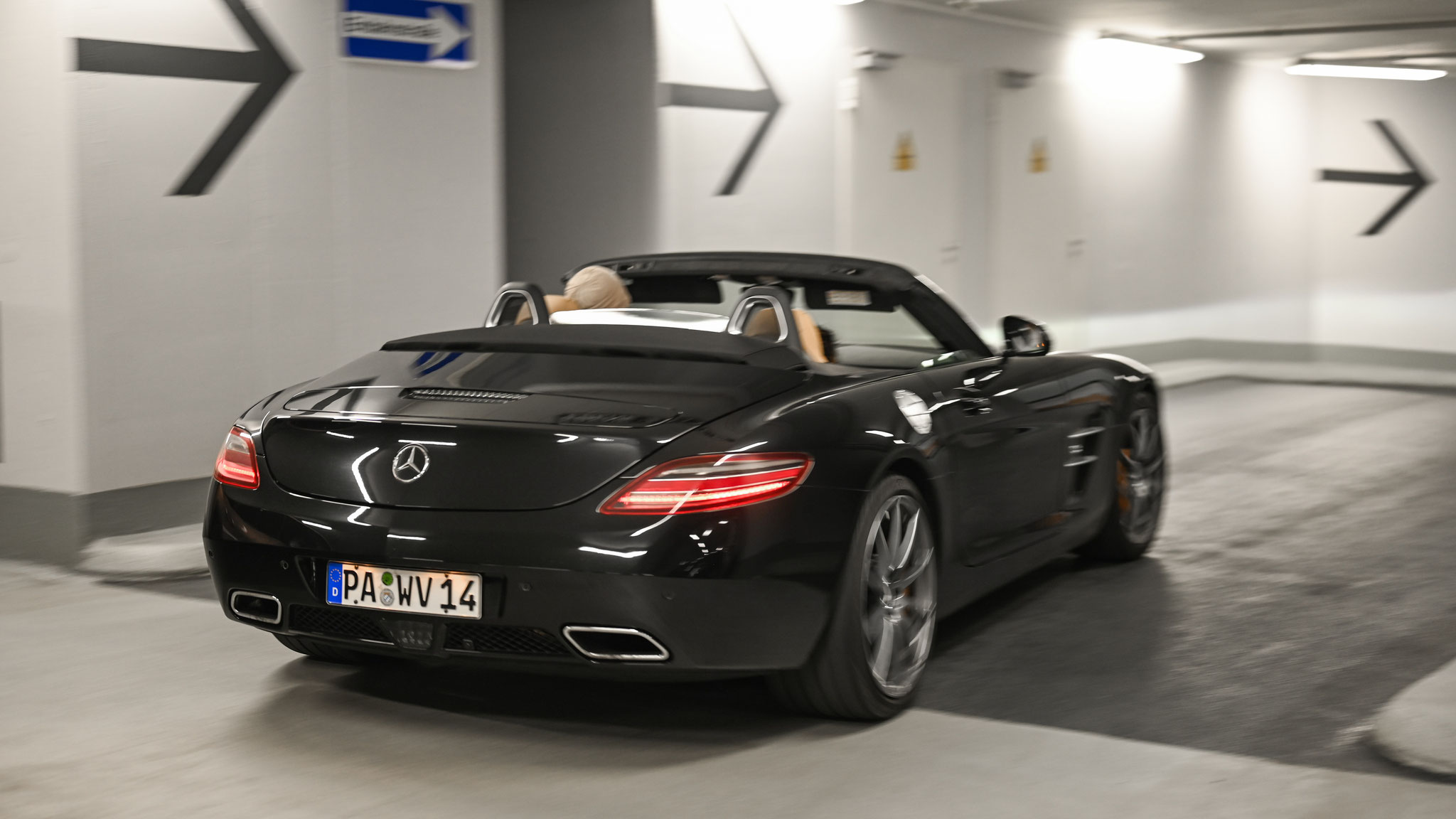 AMG SLS Roadster - PA-WV14