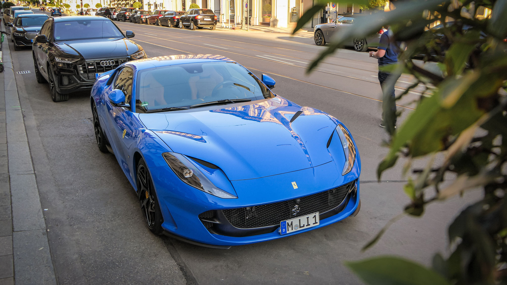 Ferrari 812 Superfast - M-LI1