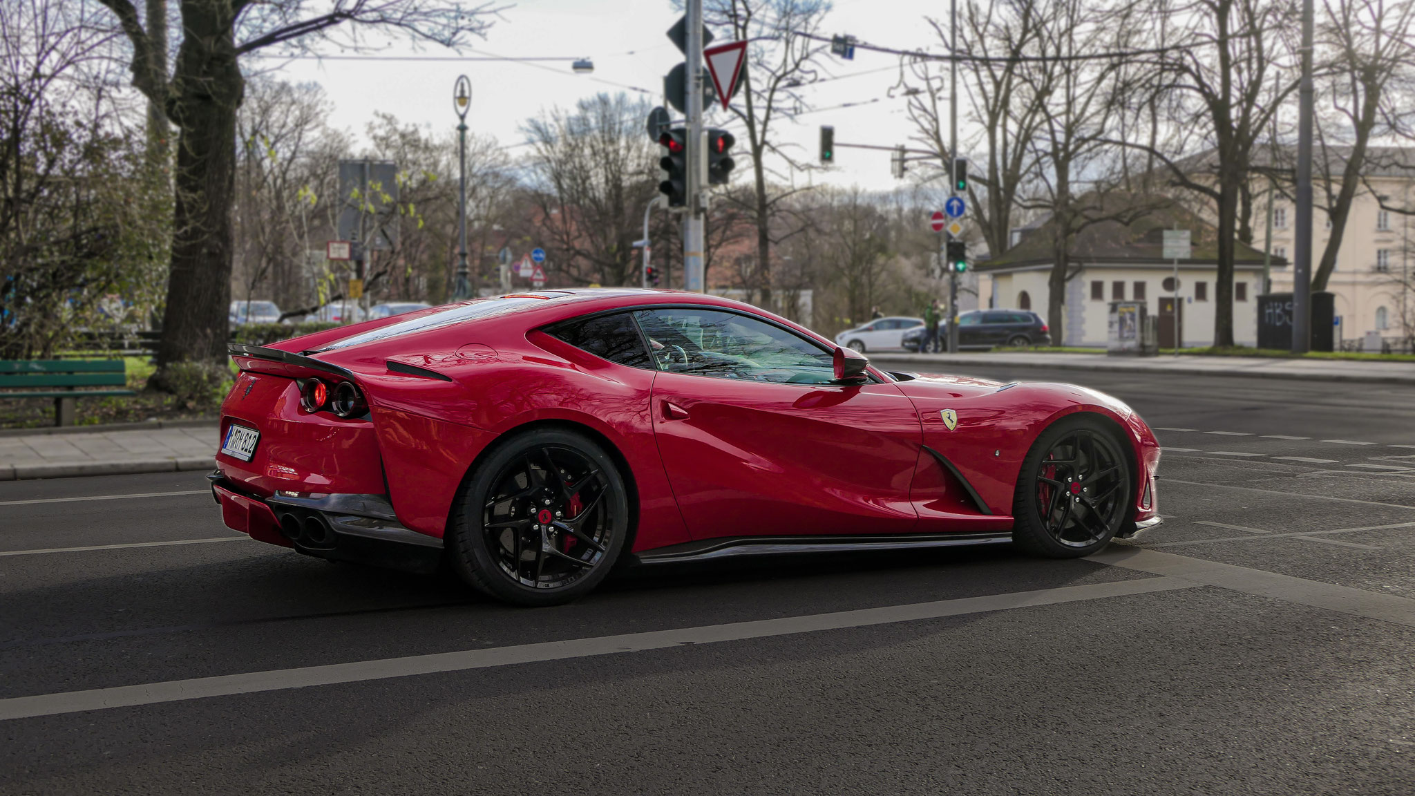 Ferrari 812 Superfast - M-RM812