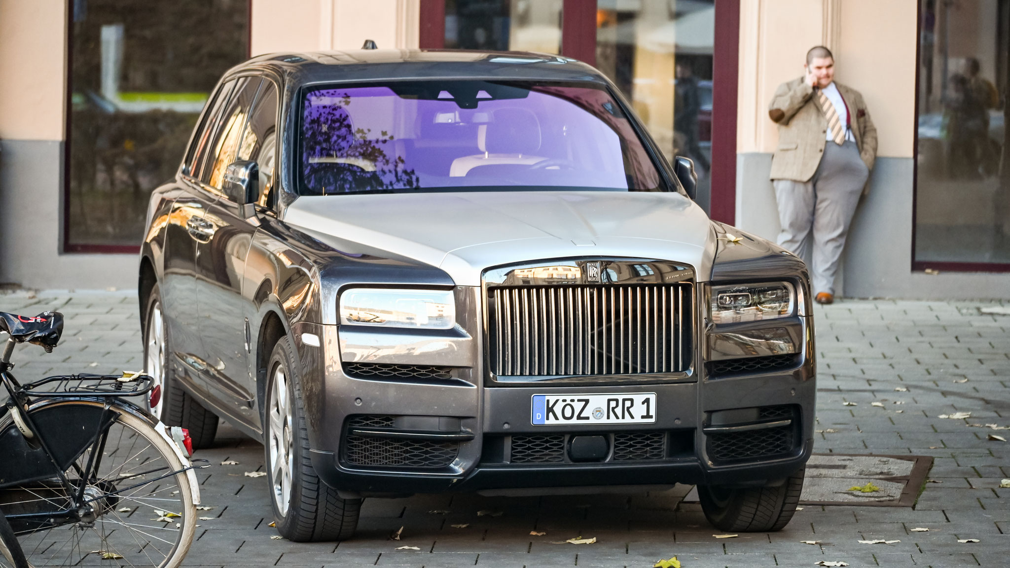 Rolls Royce Cullinan - KÖZ-RR1