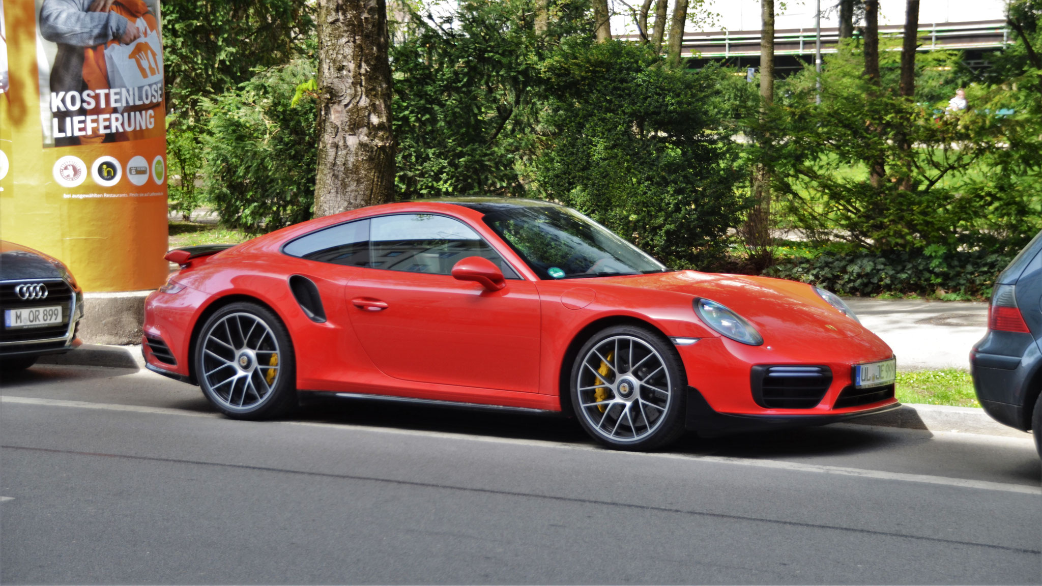 Porsche 911 Turbo S - UL-JE999