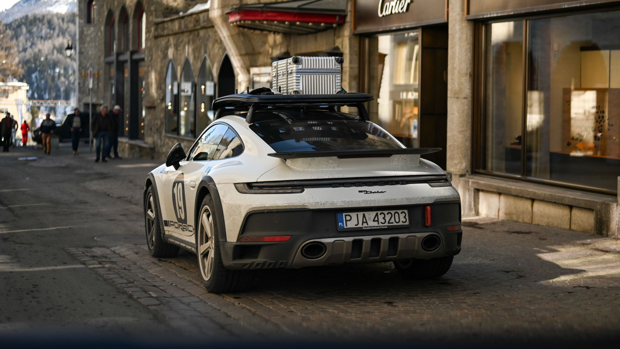 Porsche 911 Dakar - PJA43203 (PL)