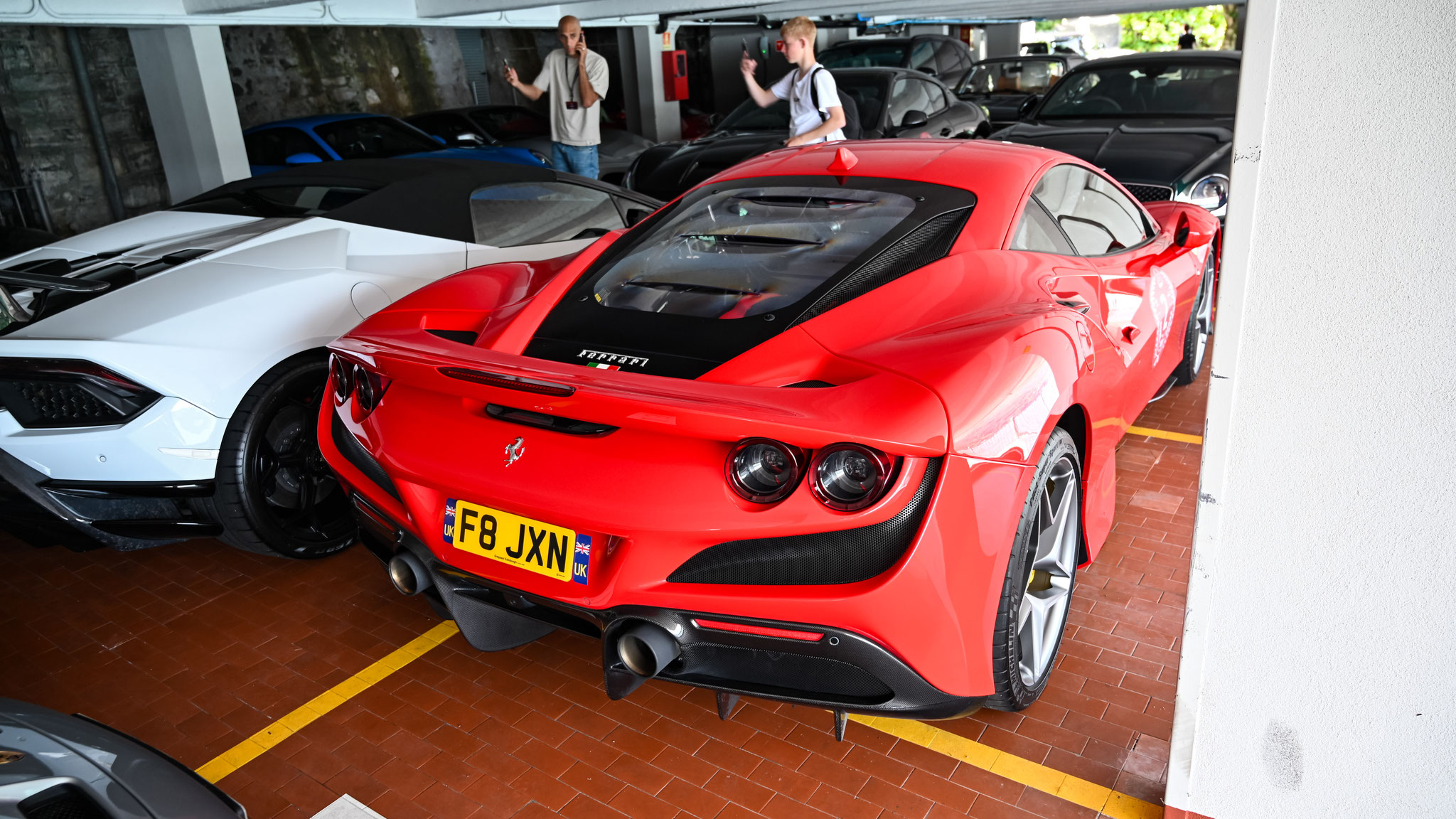 Ferrari F8 Tributo - F8JXN (GB)