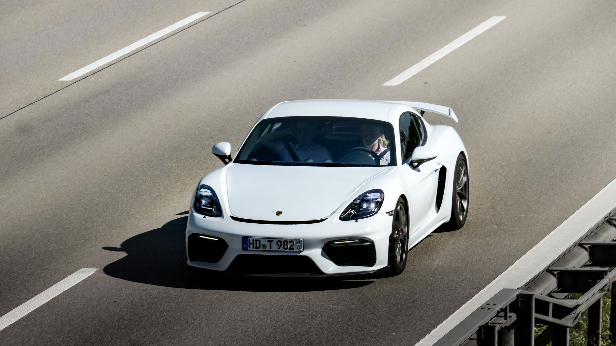 Porsche Cayman GT4 - HD-T982