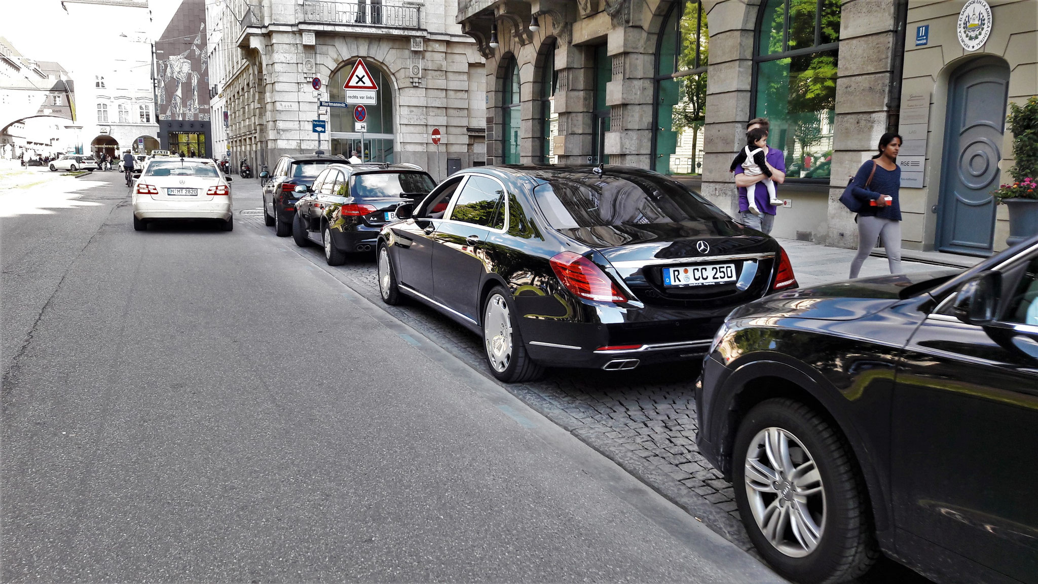 Mercedes Maybach S500 - R-CC250