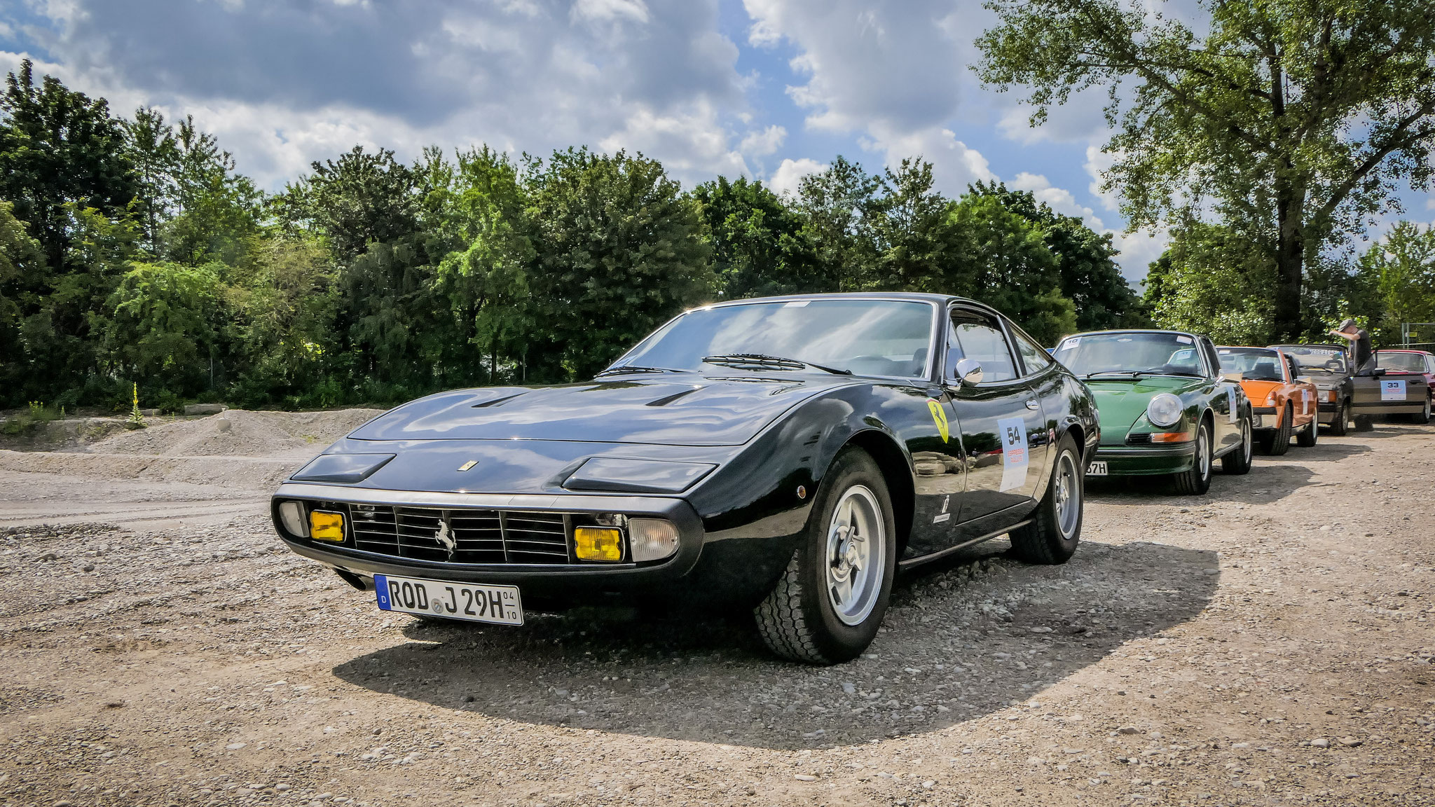Ferrari 365 GTC4 - ROD-J29H