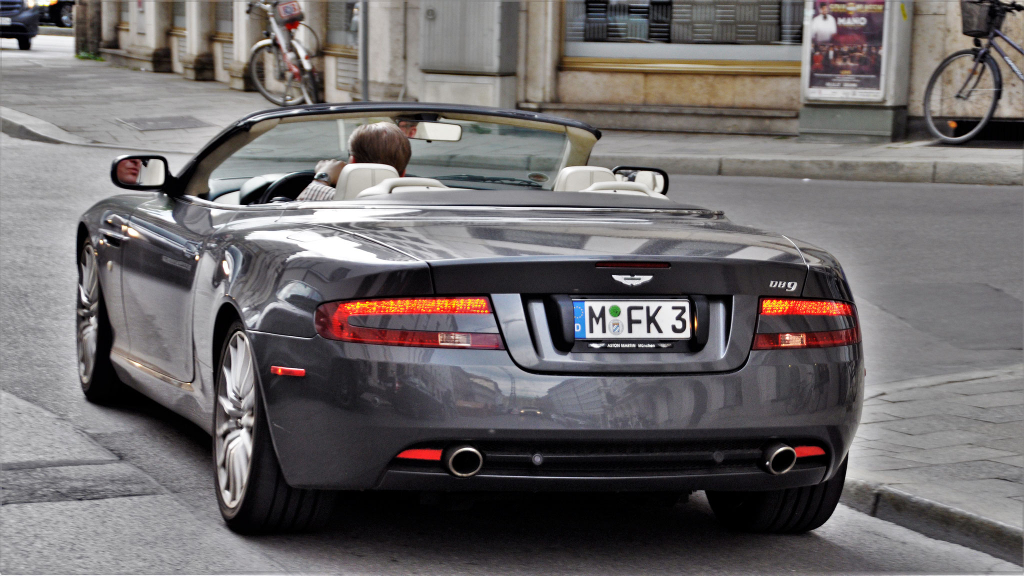 Aston Martin DB9 Volante - M-FK3