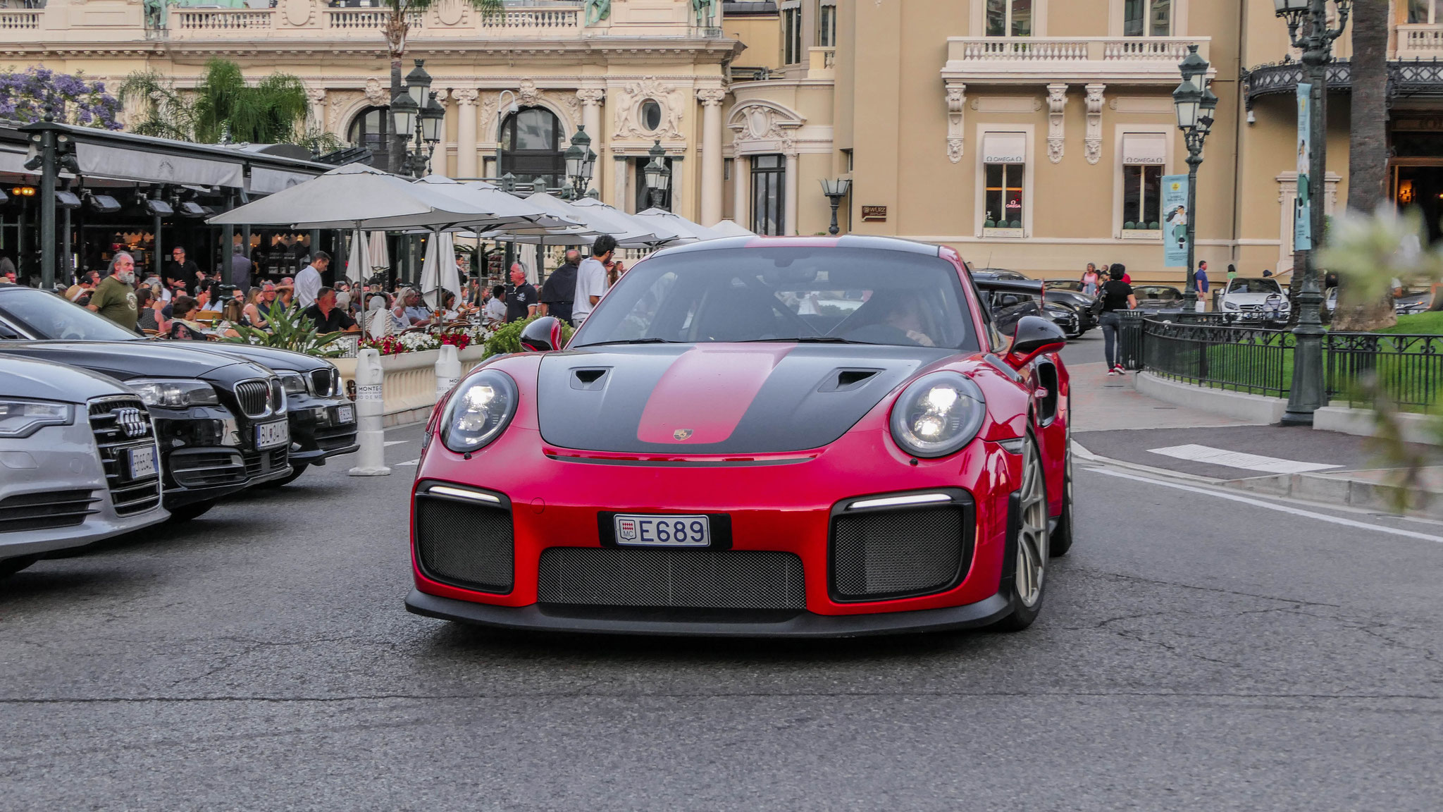 Porsche GT2 RS - E689 (MC)