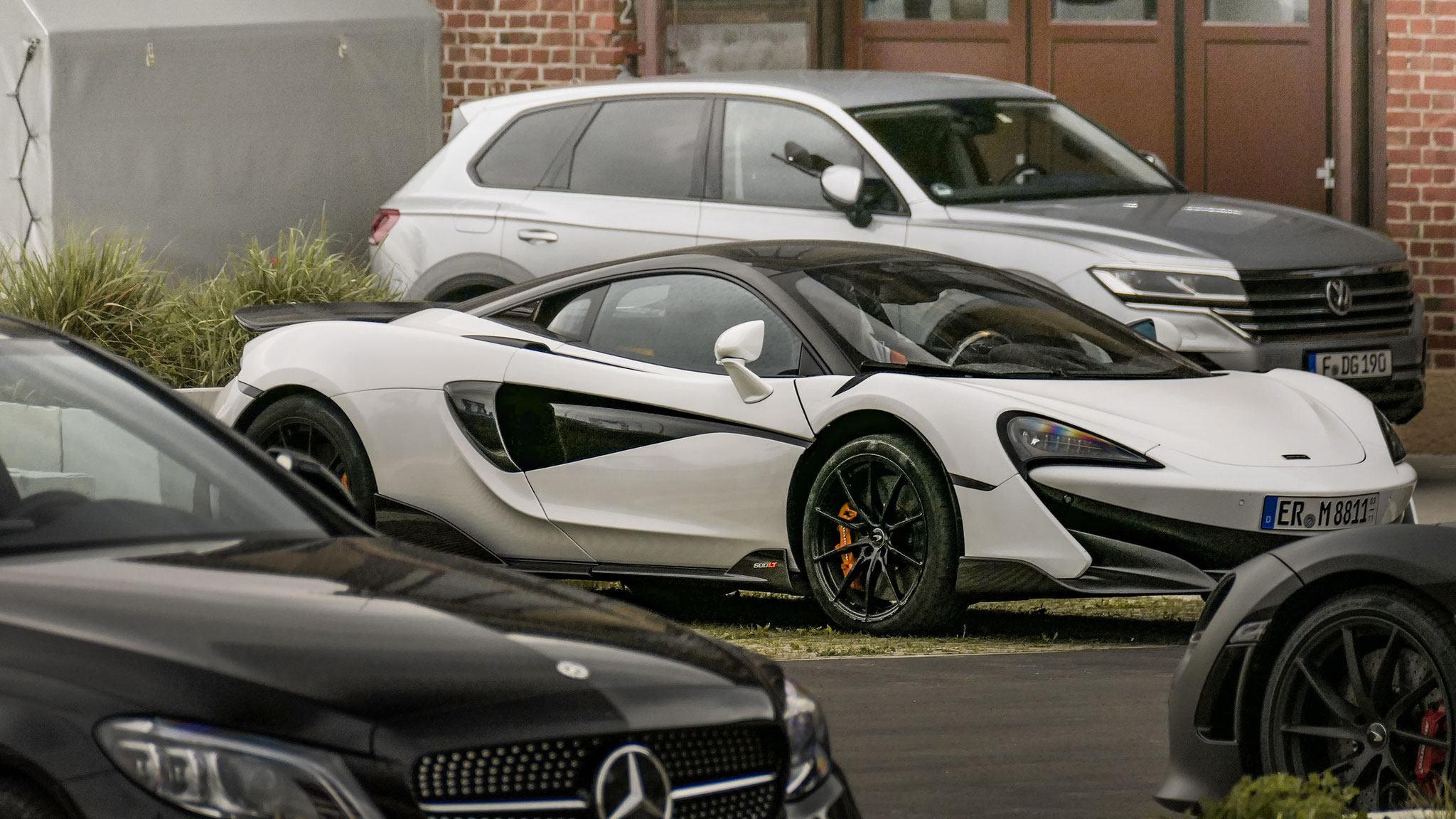 McLaren 600LT - ER-M8811