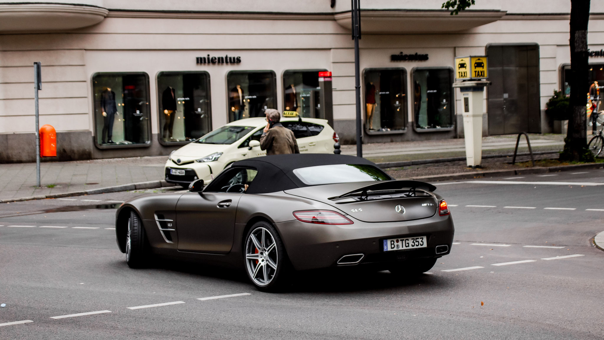 AMG SLS Roadster - B-TG353