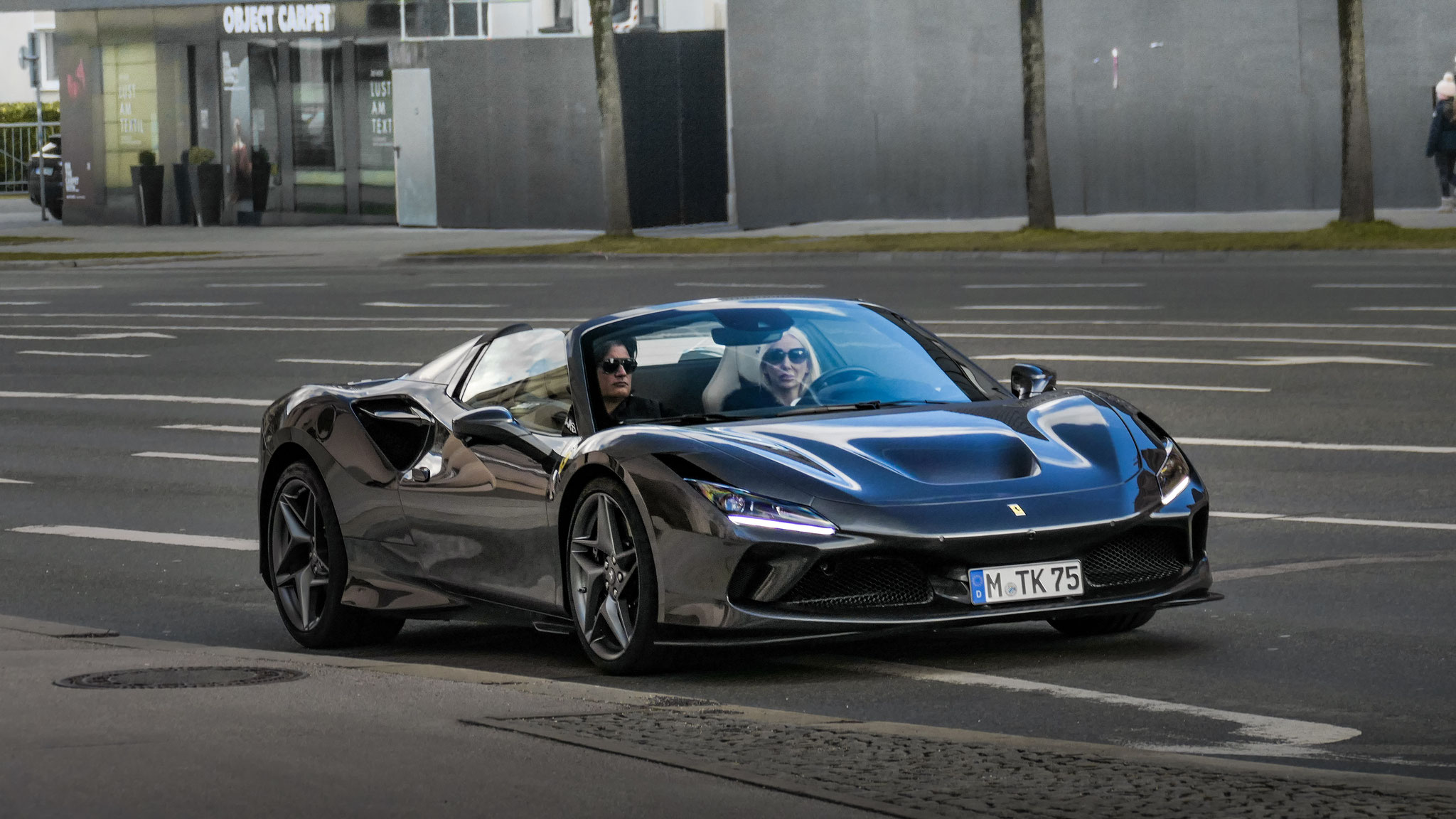 Ferrari F8 Spider - M-TK75