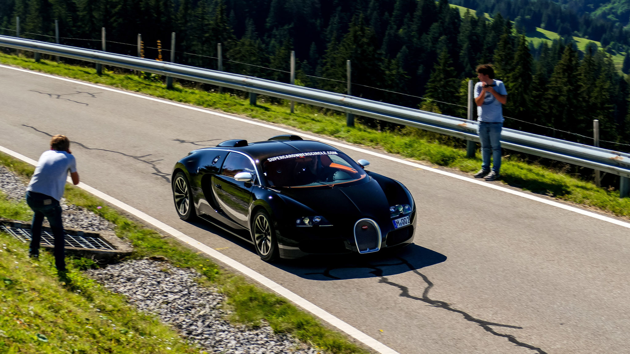 Bugatti Veyron 16.4 Sang Noir - M-QQ2