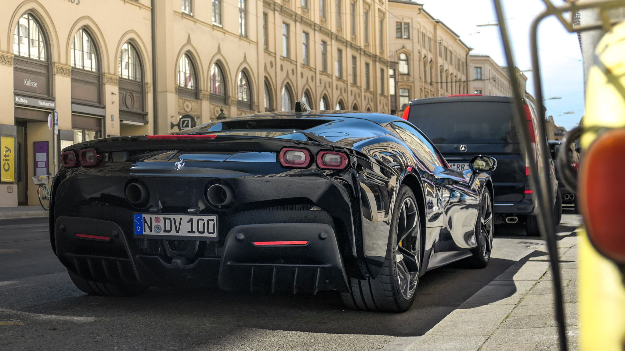 Ferrari SF90 Stradale - N-DV100