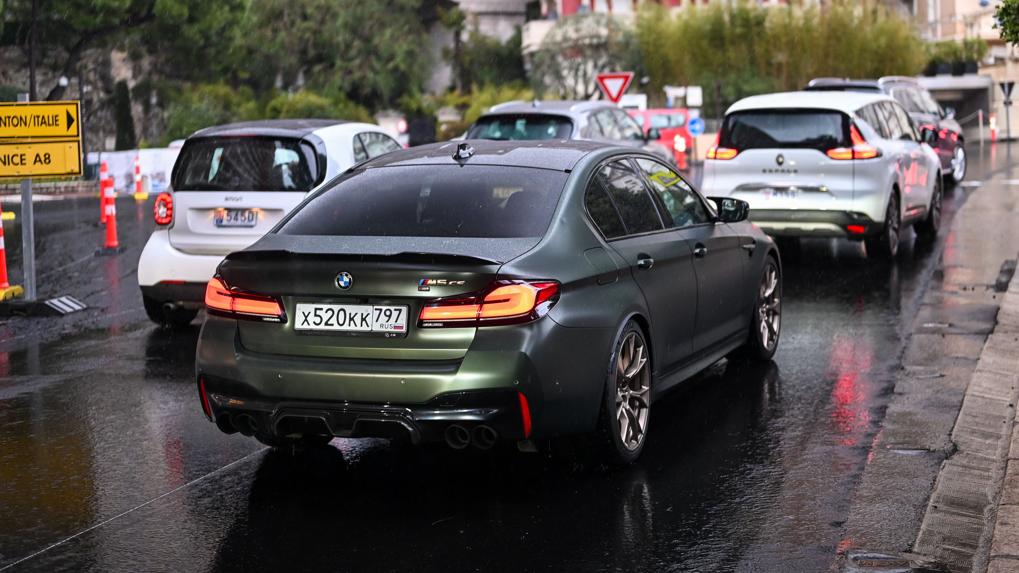 BMW M5 CS - X520KK797 (RUS)