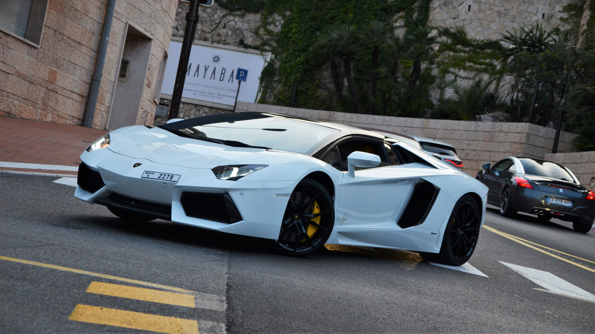 Lamborghini Aventador LP700-4 Roadster - K2279 (Dubai)