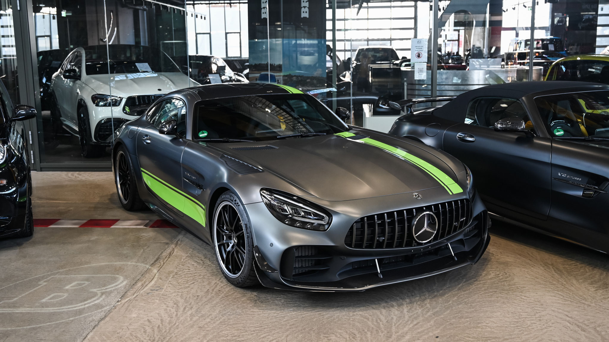AMG GTR Pro - A-A565