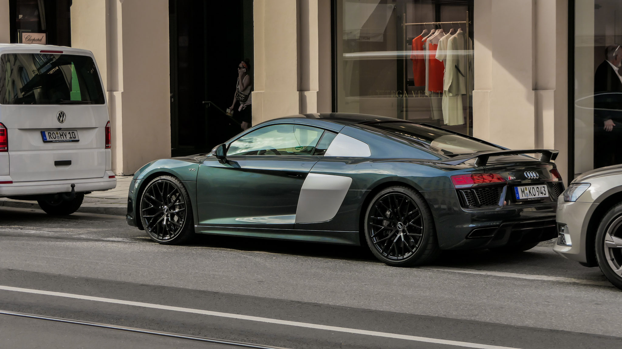 Audi R8 V10 - M-KO943