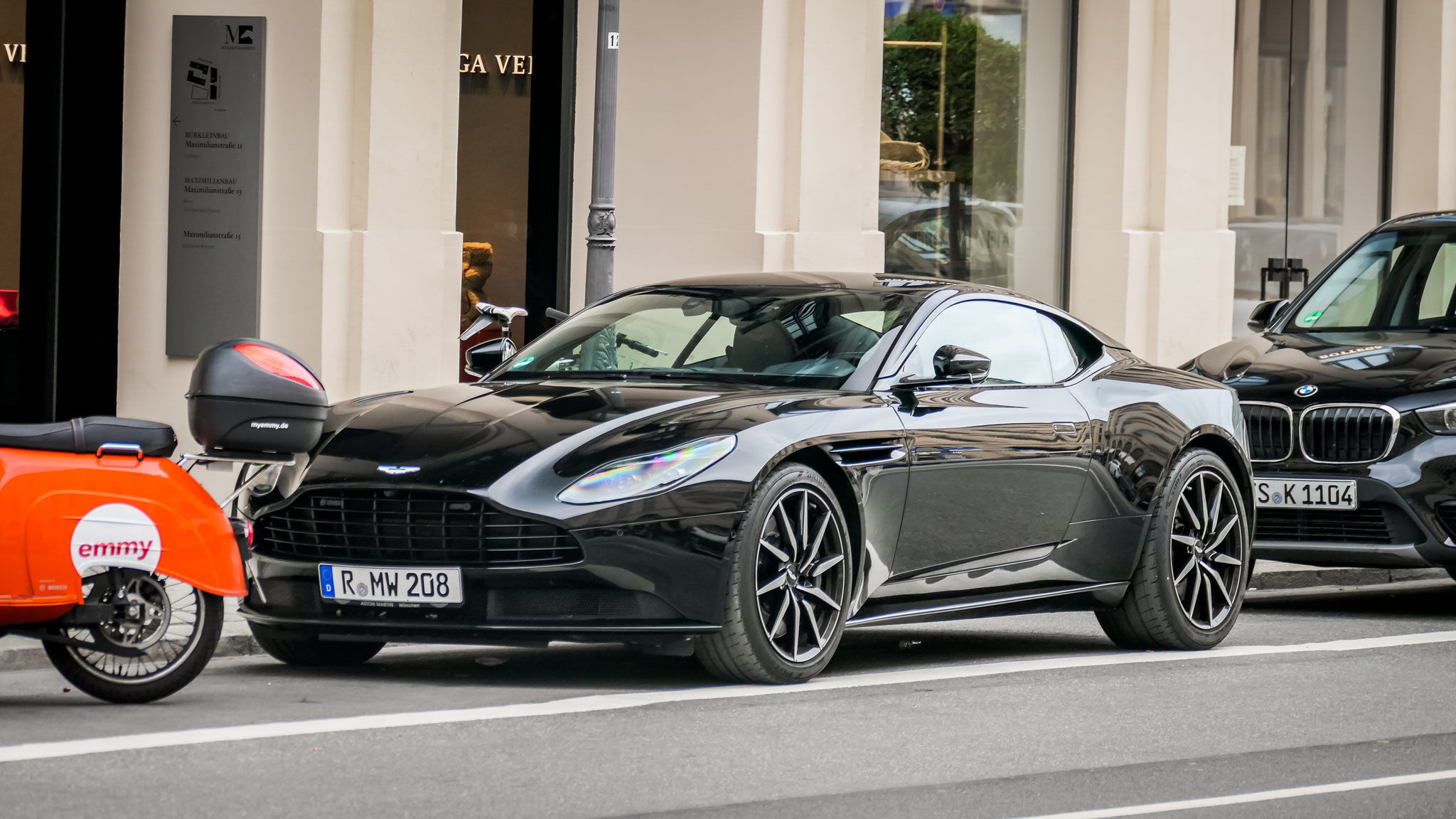 Aston Martin DB11 - R-MW208