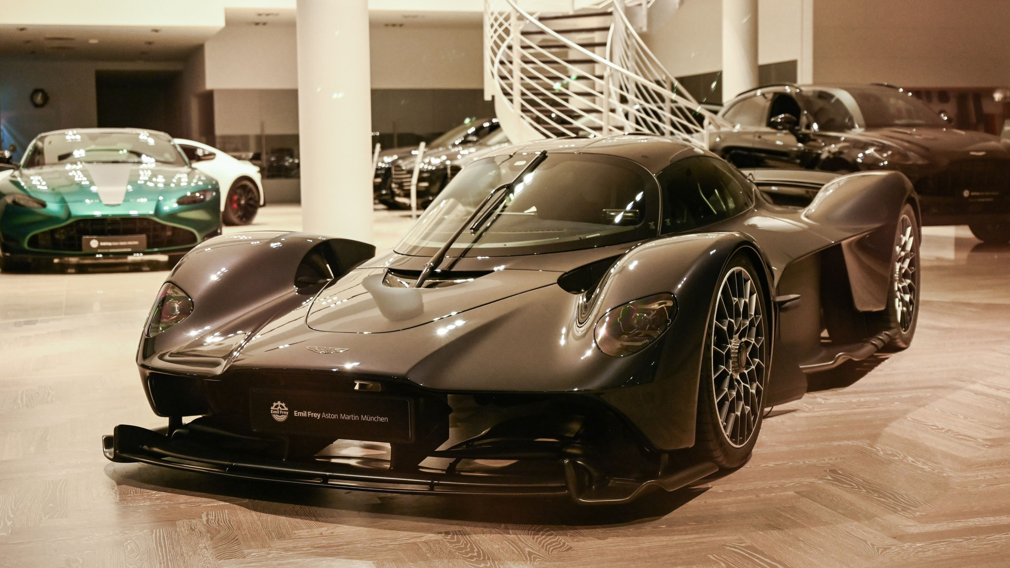 Aston Martin Valkyrie - VIN: SCF4KRB48NGS70092