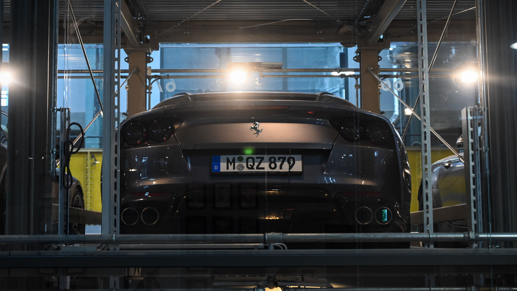 Ferrari 812 GTS - M-QZ879