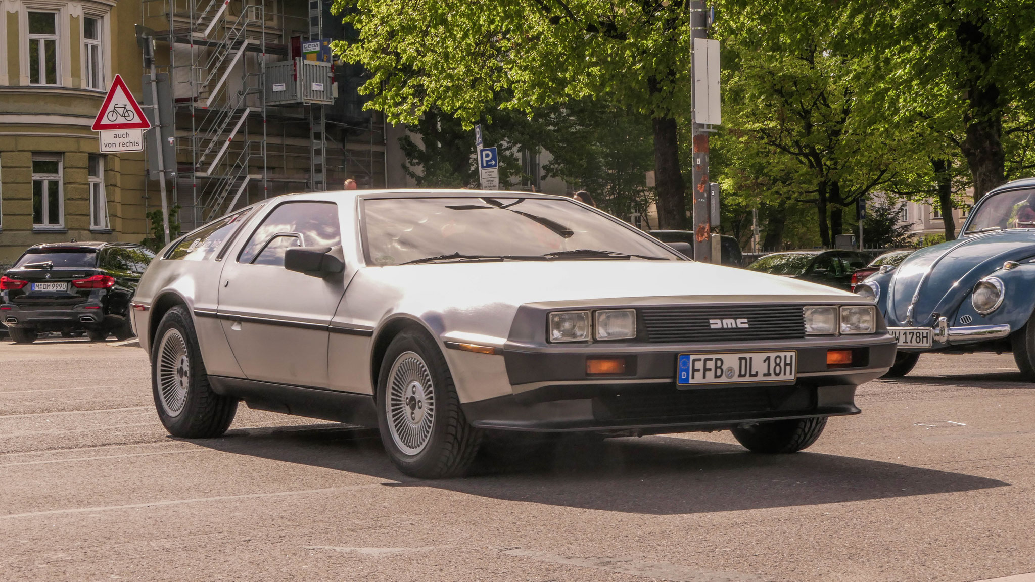 DMC 12 "Delorean" - FFB-DL18H