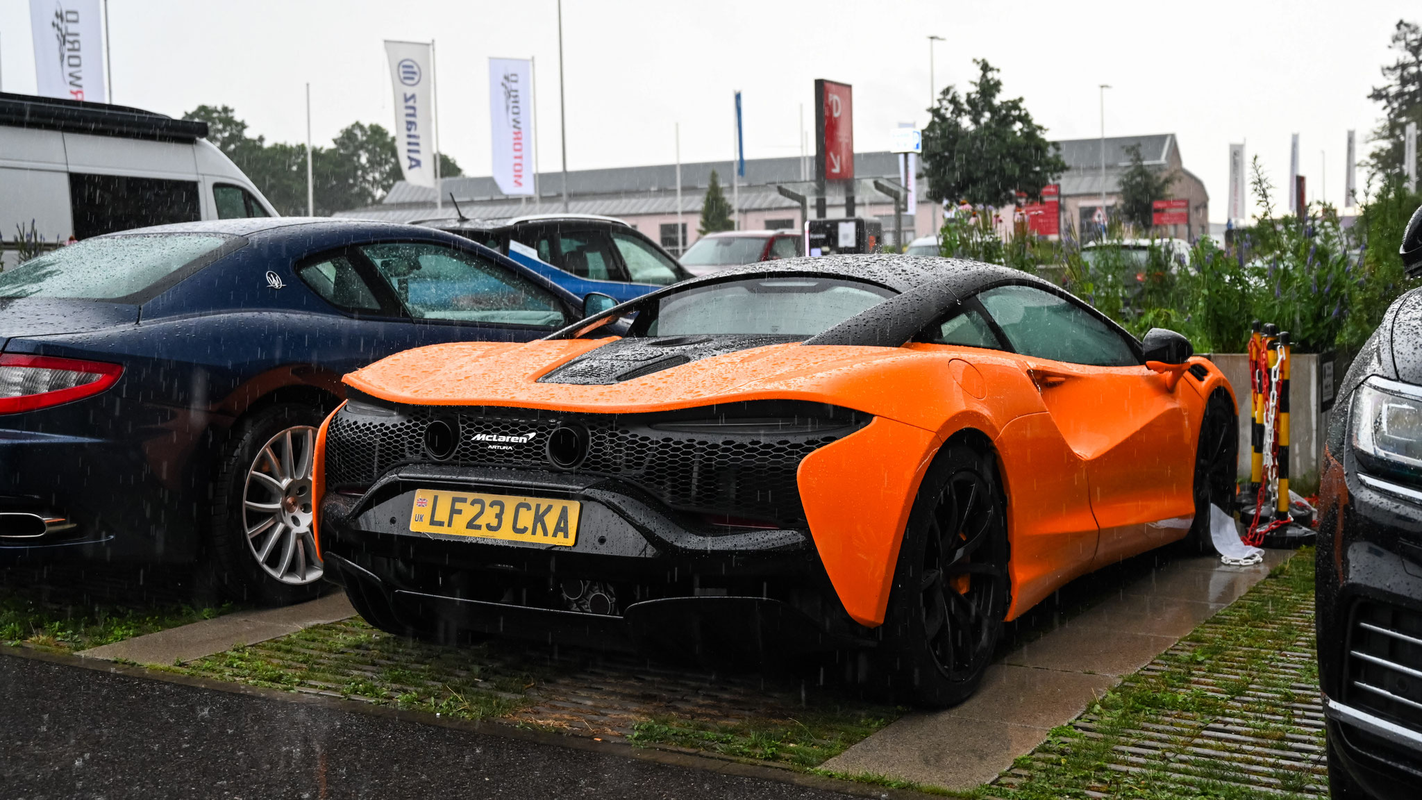 McLaren Artura - LF23CKA (GB)