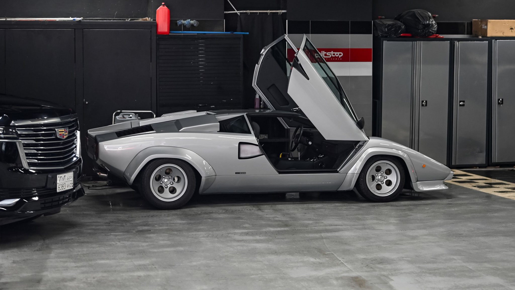 Lamborghini  Countach - W0H2 (MC)