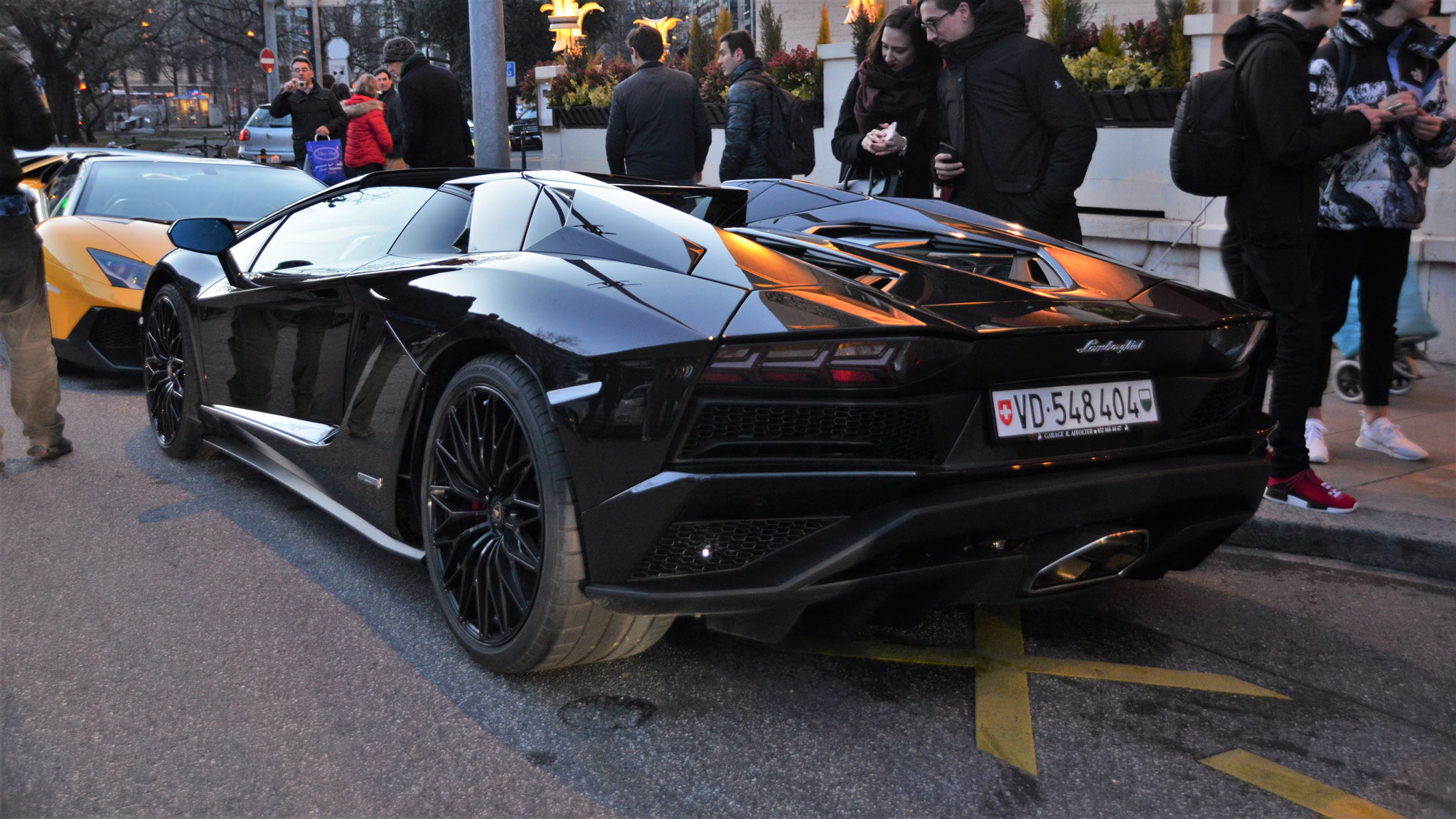 Lamborghini Aventador S Roadster - VD548404 (CH)