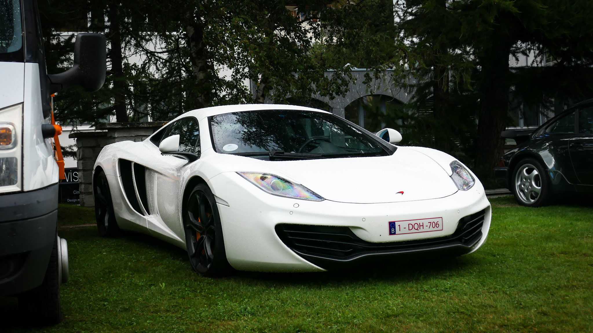 McLaren MP4-12C - 1DQH706 (BEL)