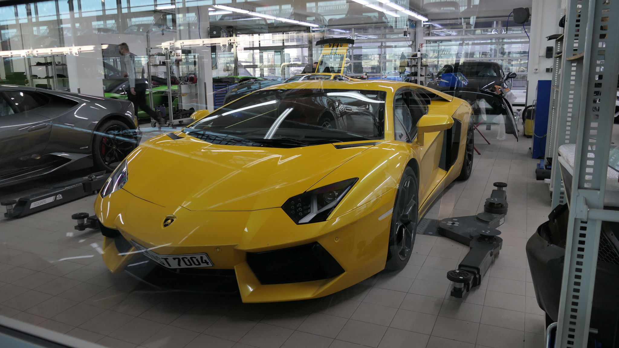 Lamborghini Aventador LP700-4 - EM-ST7004