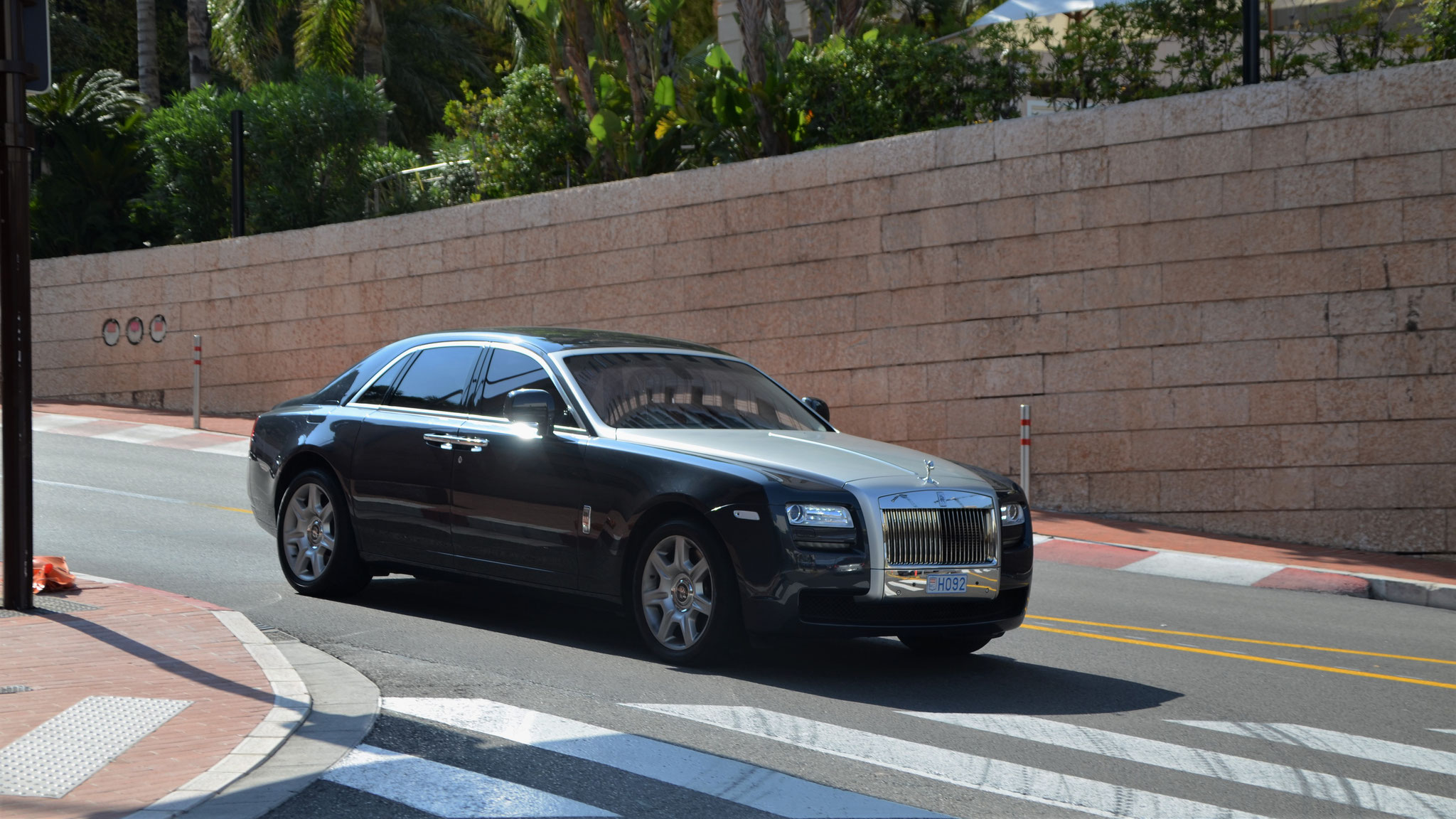 Rolls Royce Ghost - H092 (MC)
