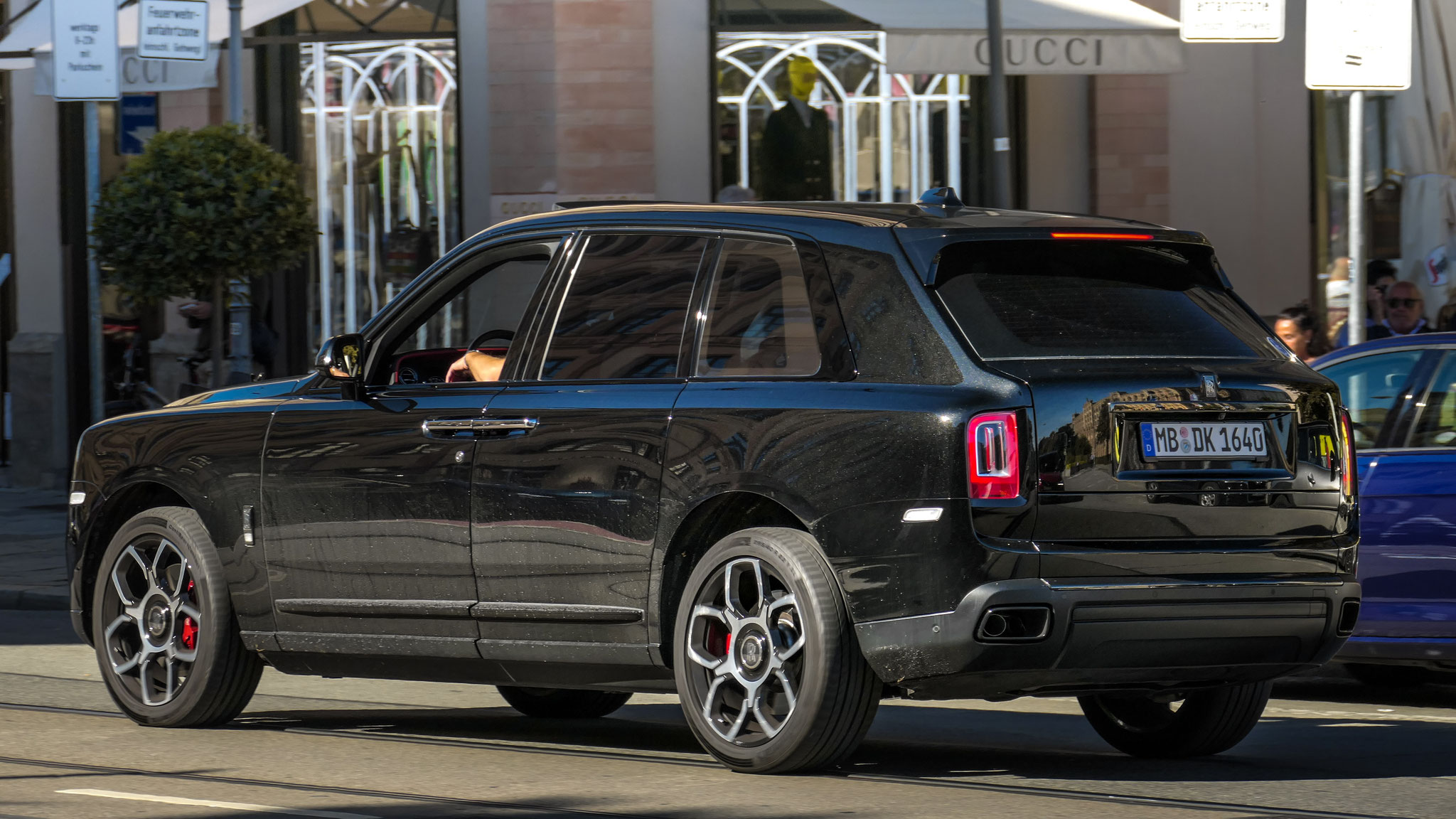 Rolls Royce Cullinan - MB-DK1640