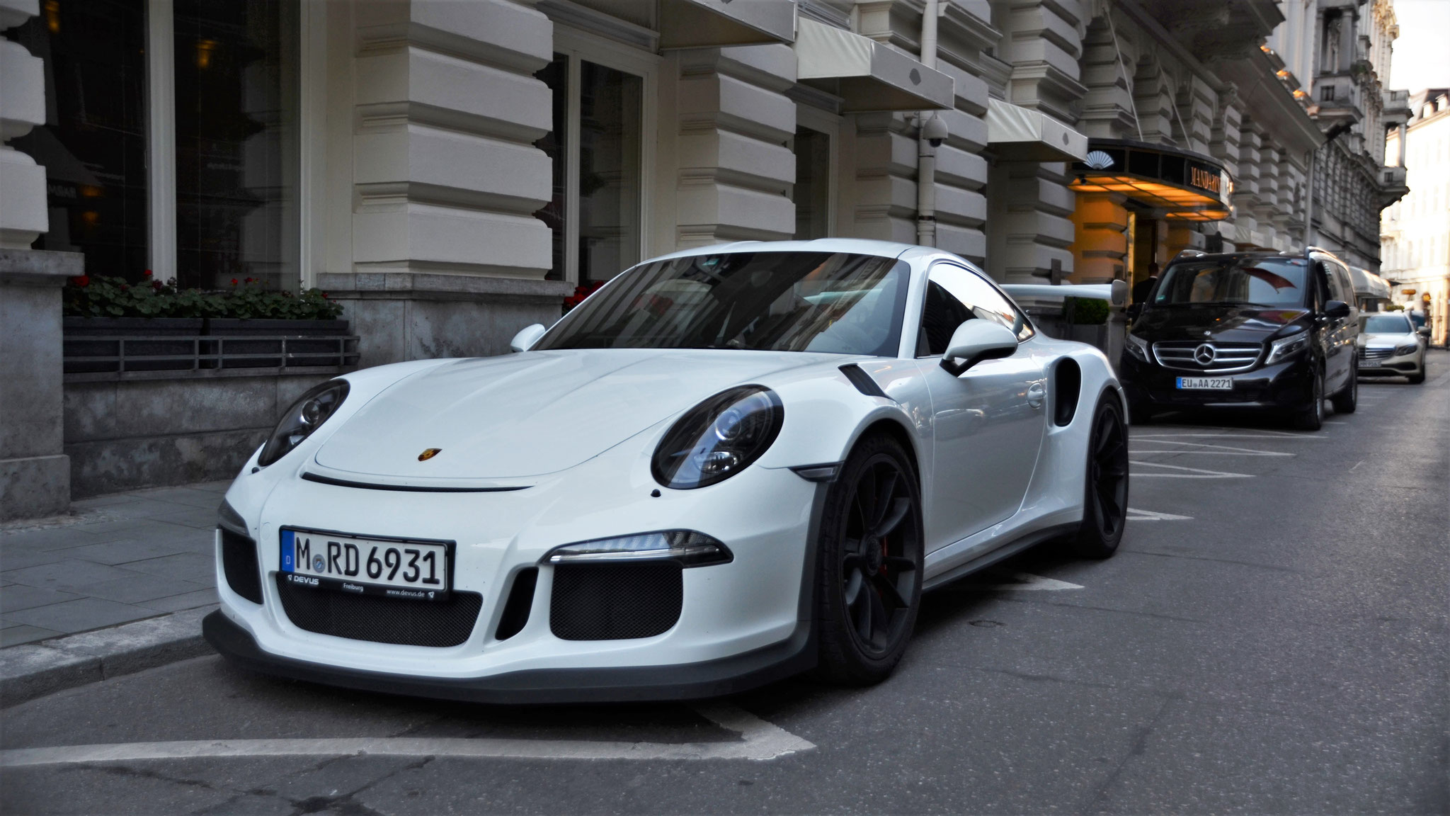 Porsche 911 GT3 RS - M-RD6931