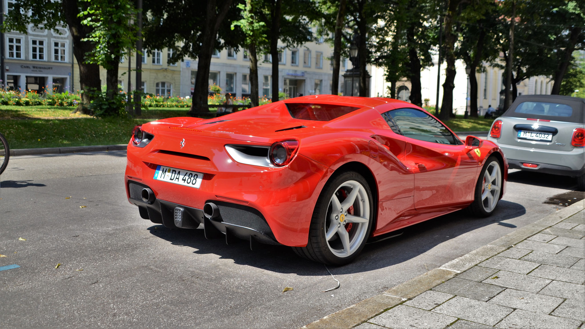 Ferrari 488 Spider - M-DA488