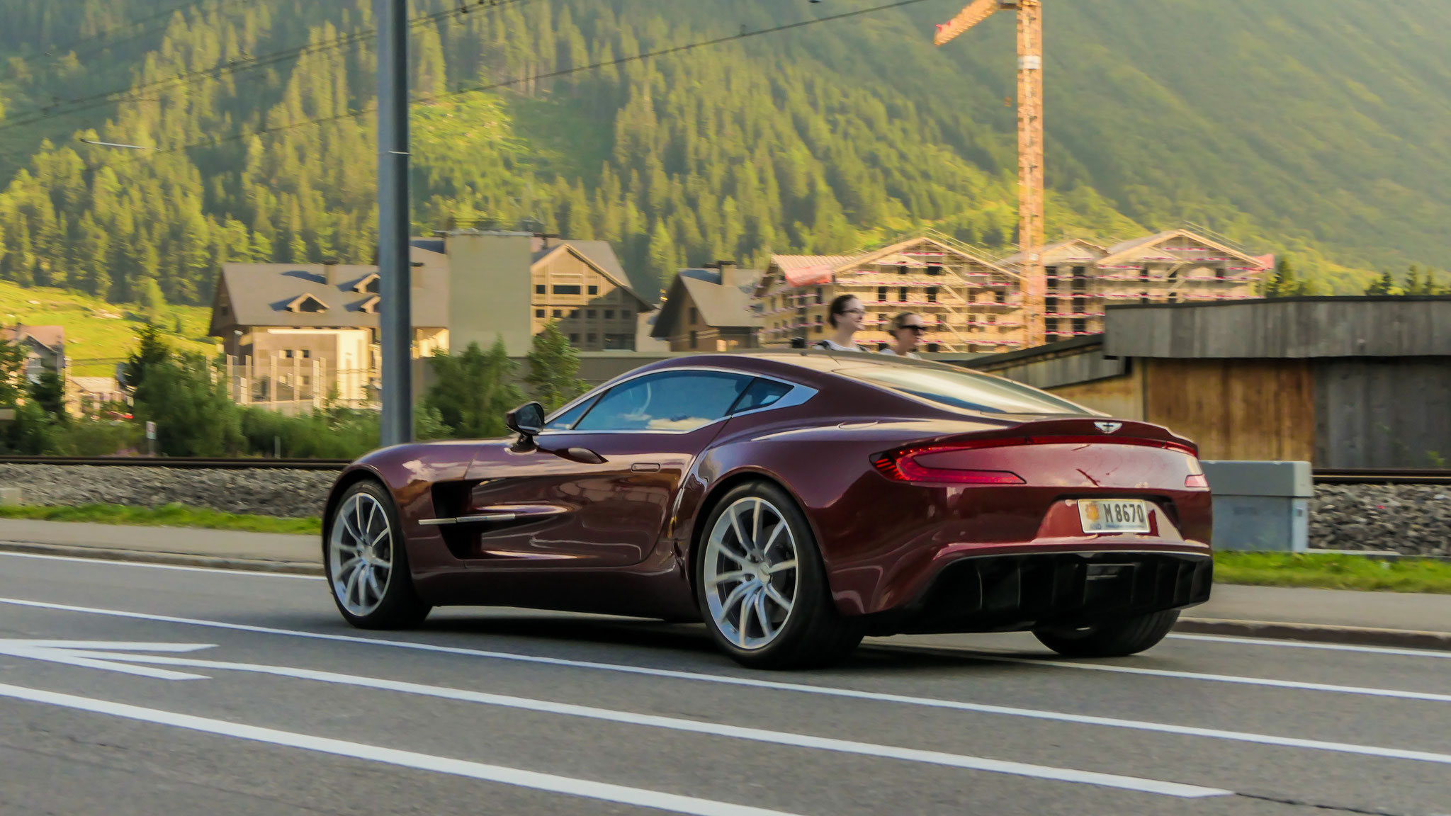 Aston Martin One-77 - M8670 (AND)
