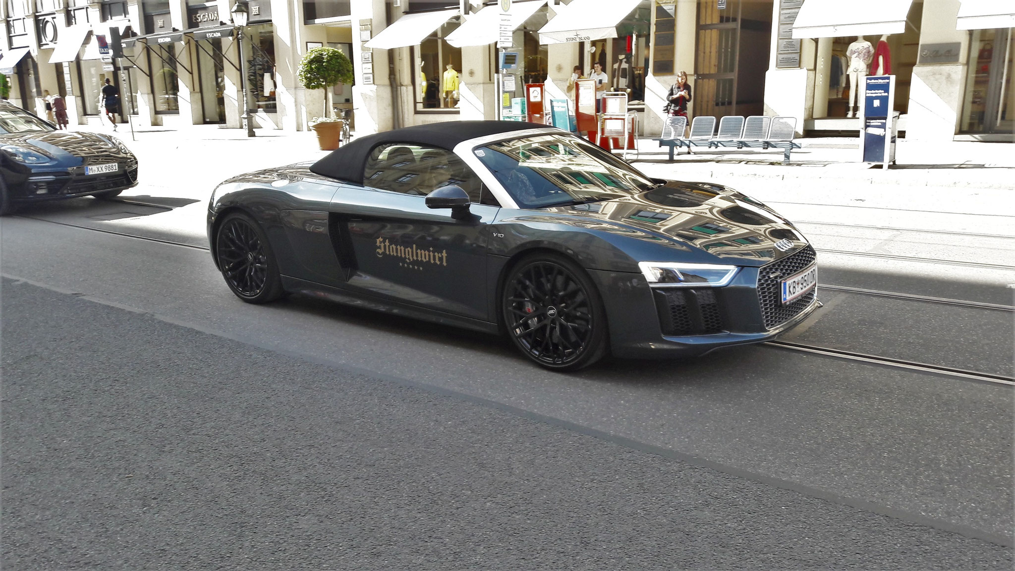 Audi R8 V10 Spyder - KB-950DR (AUT)