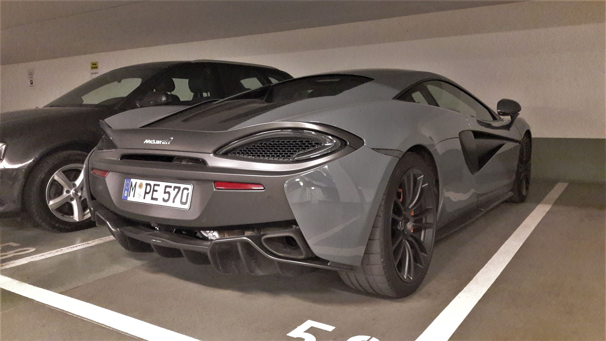 McLaren 570S - M-PE570