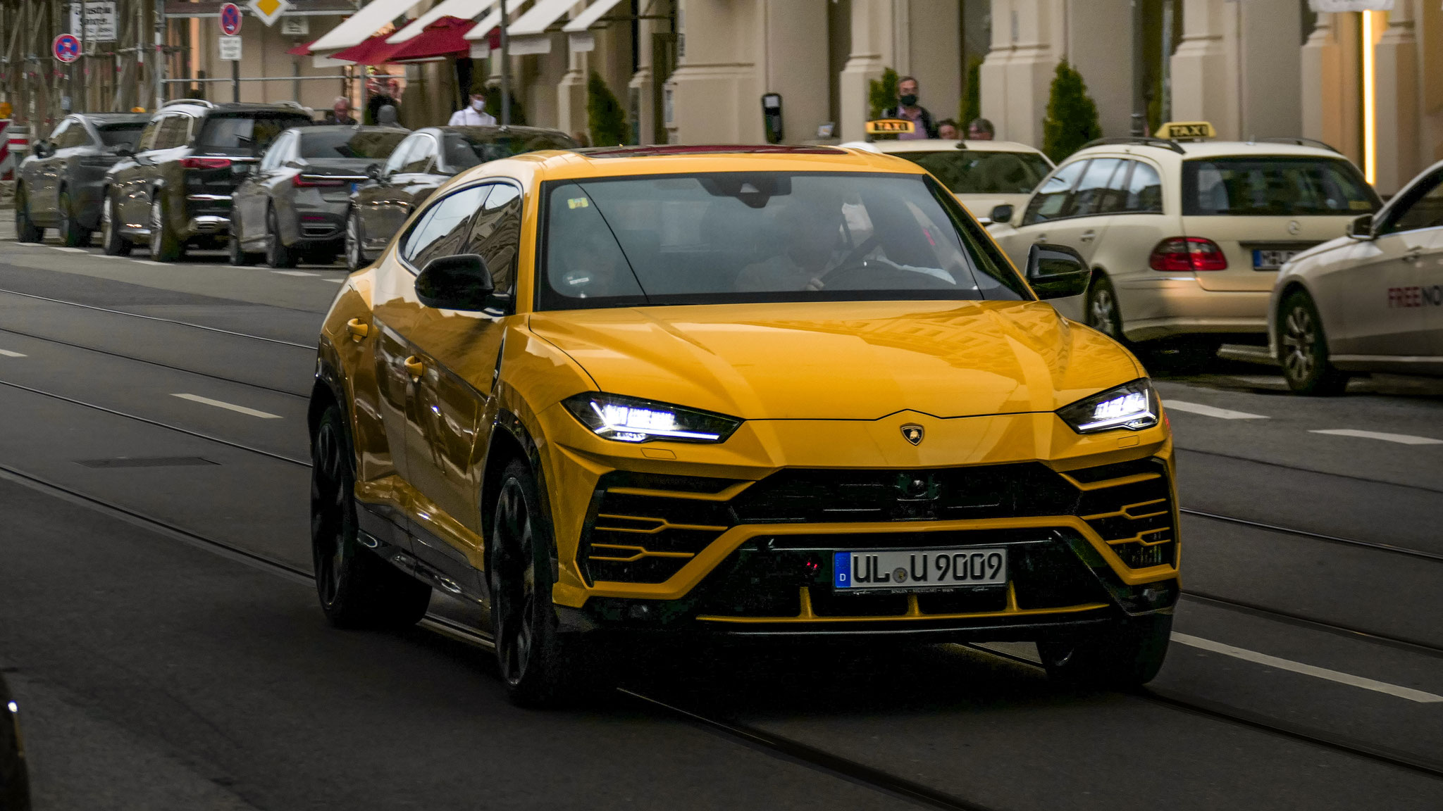Lamborghini Urus - UL-U9009